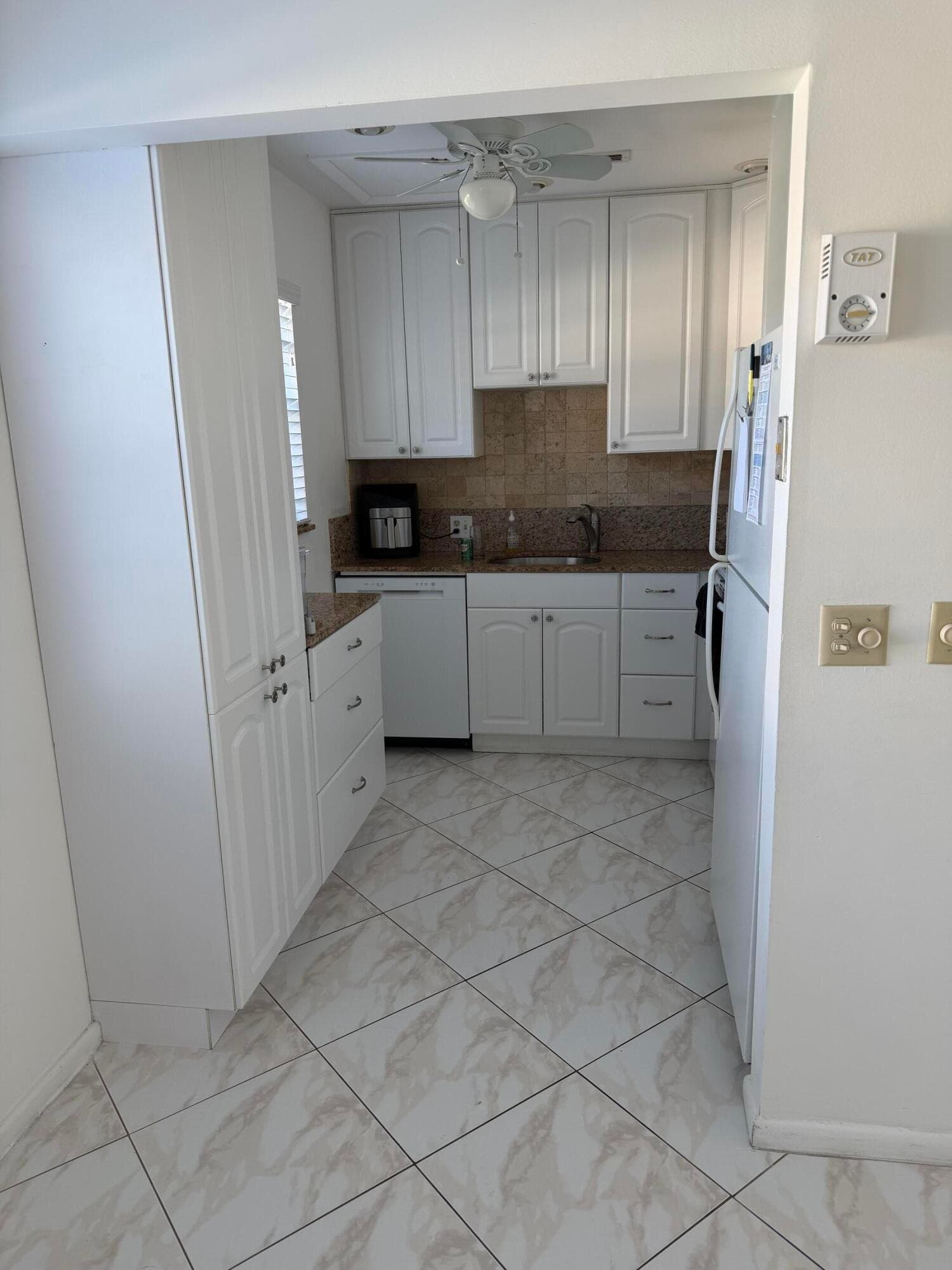 332 Mansfield H, Boca Raton, FL 33434 — photo 2 of 27