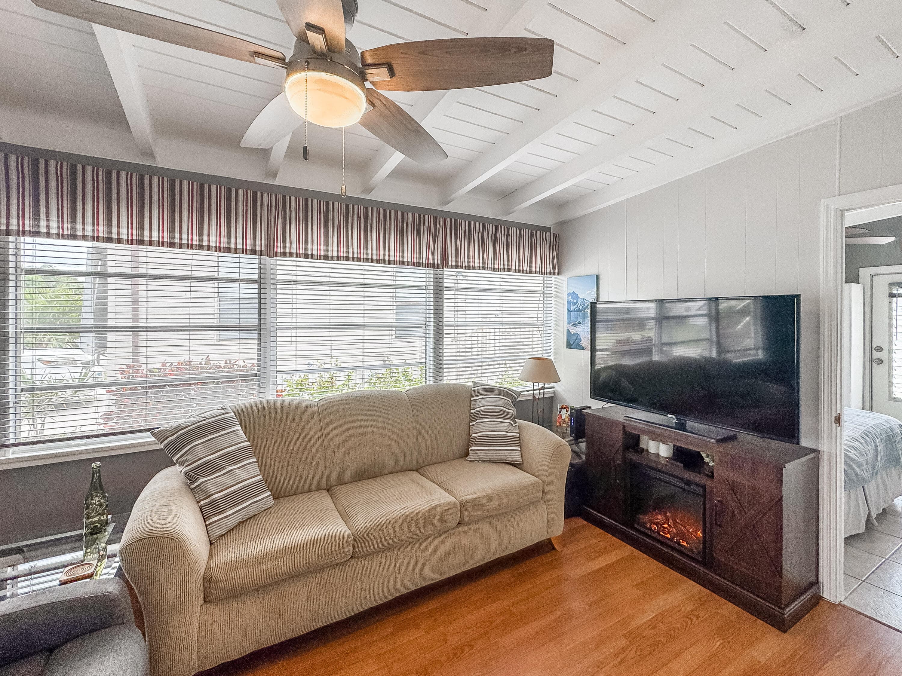 14553 Elmhurst Drive, Delray Beach, FL 33445 — photo 18 of 29