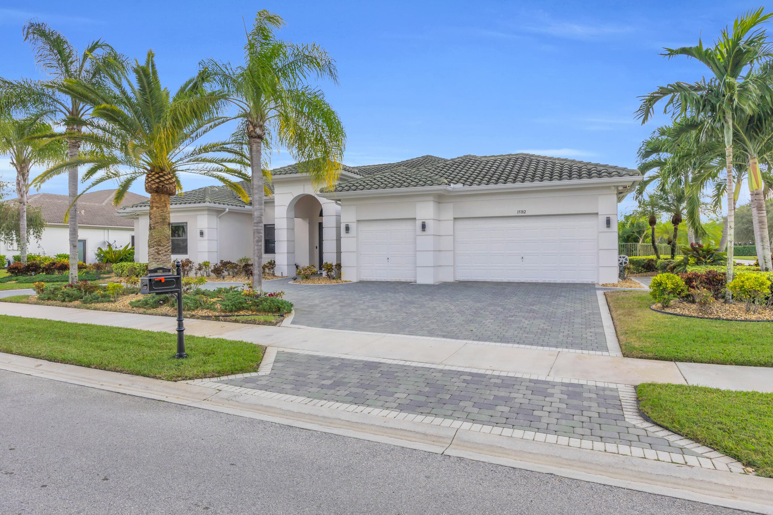 15182 SW 35th Street, Davie, FL 33331 — photo 6 of 53