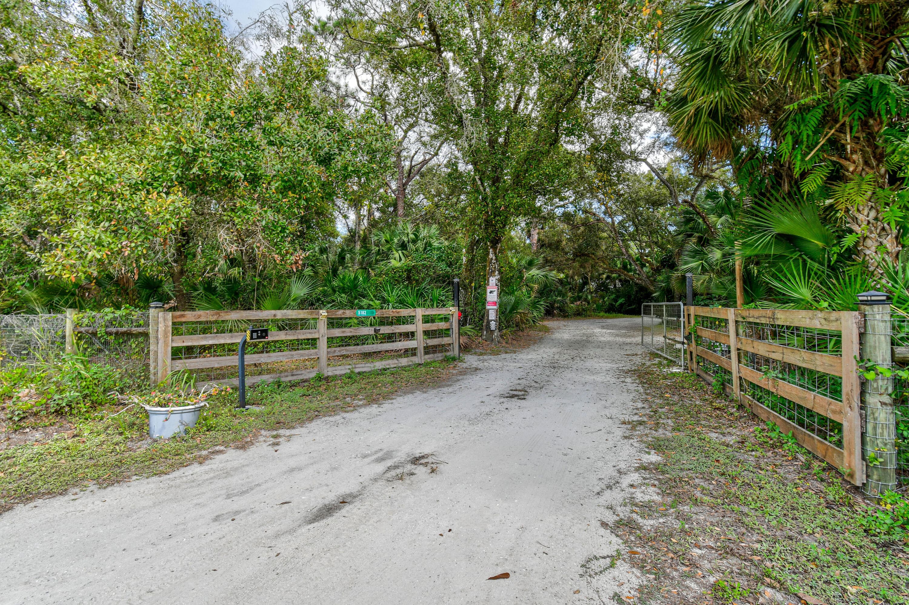 5782 Russakis Road, Fort Pierce, FL 34951 — photo 3 of 90