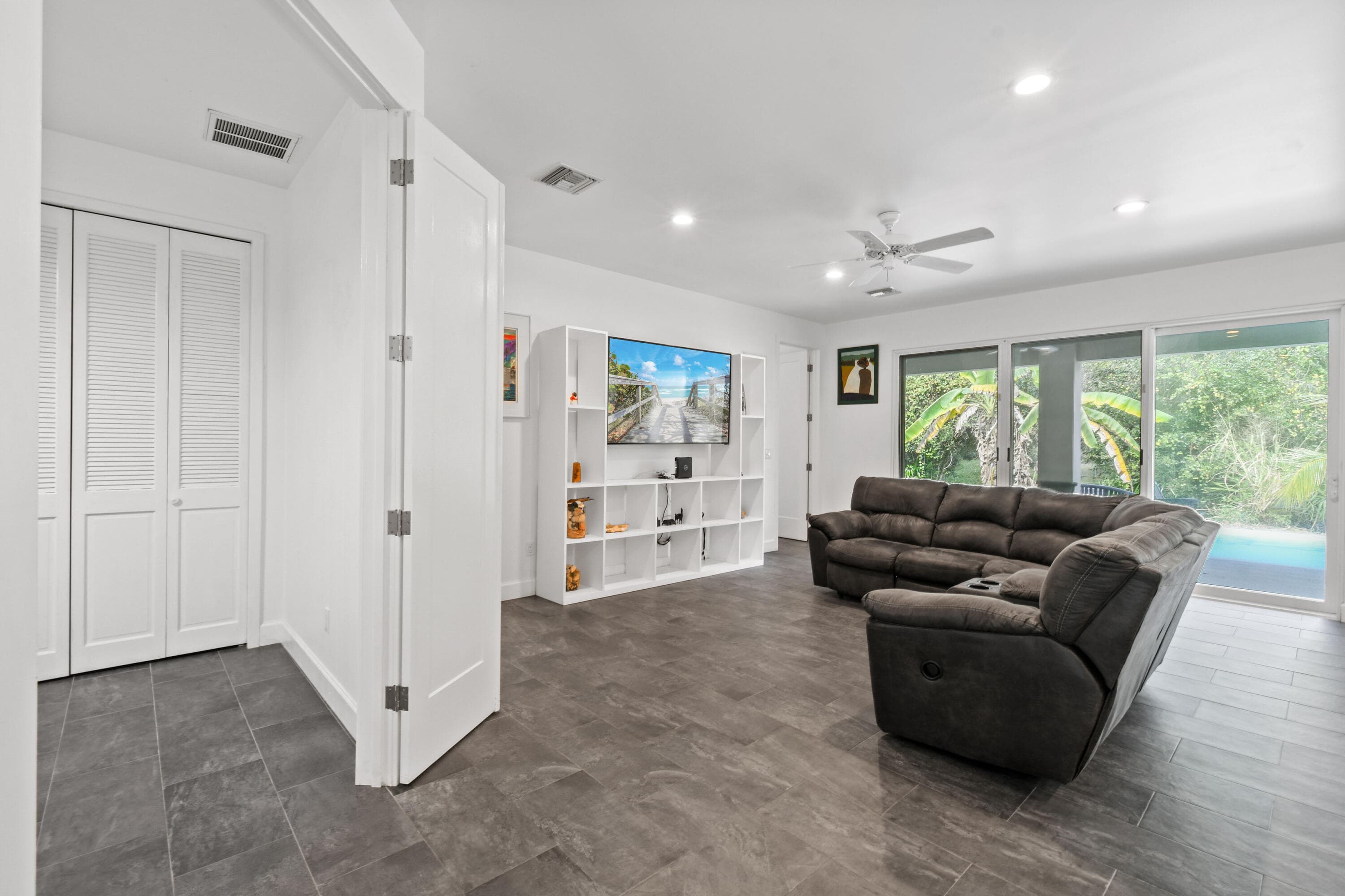 5782 Russakis Road, Fort Pierce, FL 34951 — photo 9 of 90