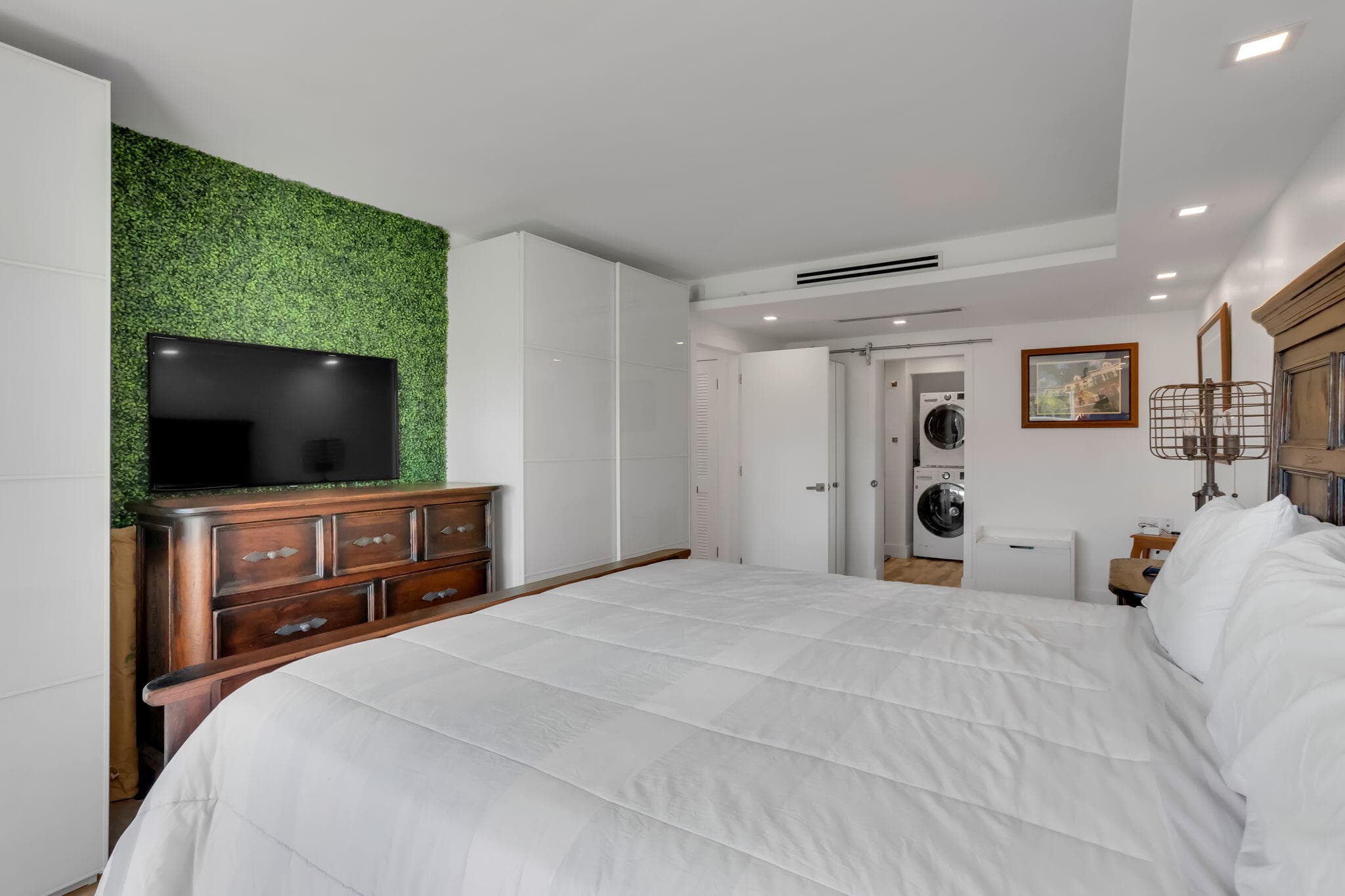 1839 Middle River Drive 303, Fort Lauderdale, FL 33305 — photo 21 of 34