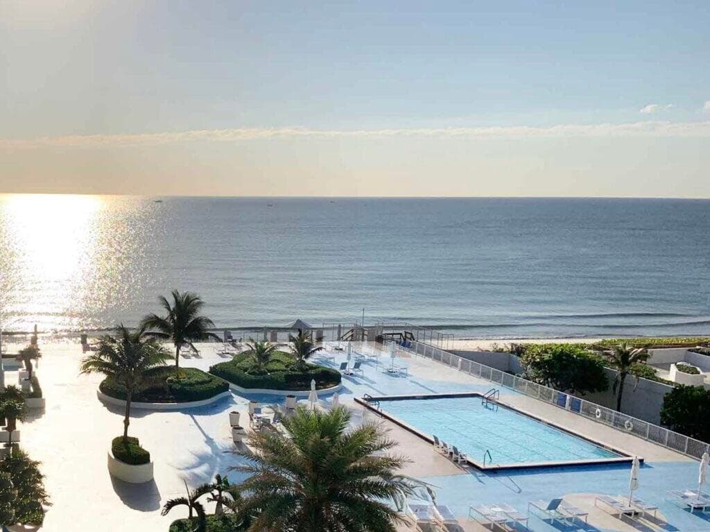 3546 S Ocean Boulevard 316, South Palm Beach, FL 33480 — photo 33 of 66
