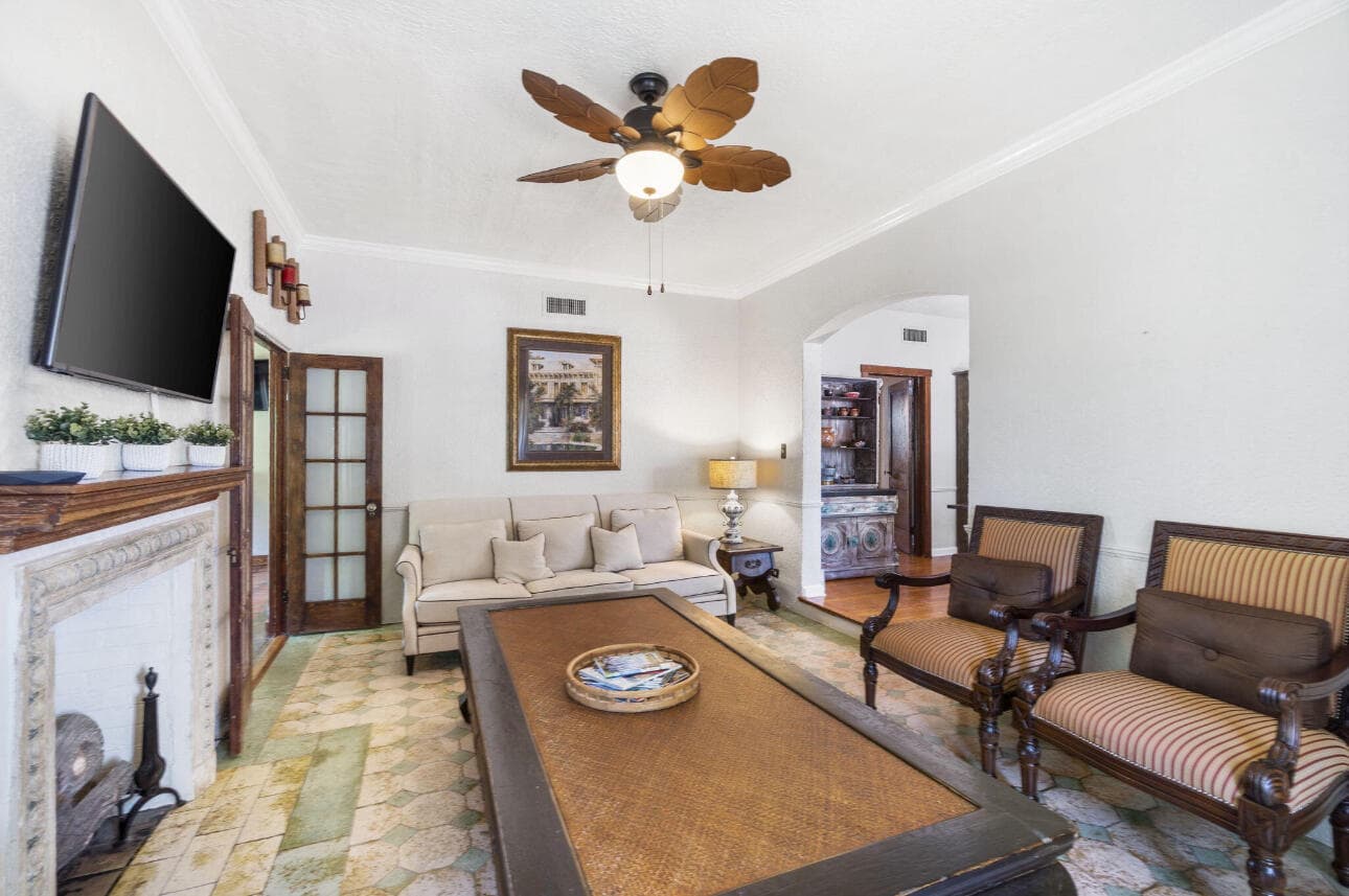 400 33rd Street, West Palm Beach, FL 33407 — photo 16 of 70