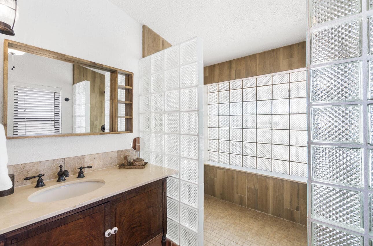 400 33rd Street, West Palm Beach, FL 33407 — photo 28 of 70