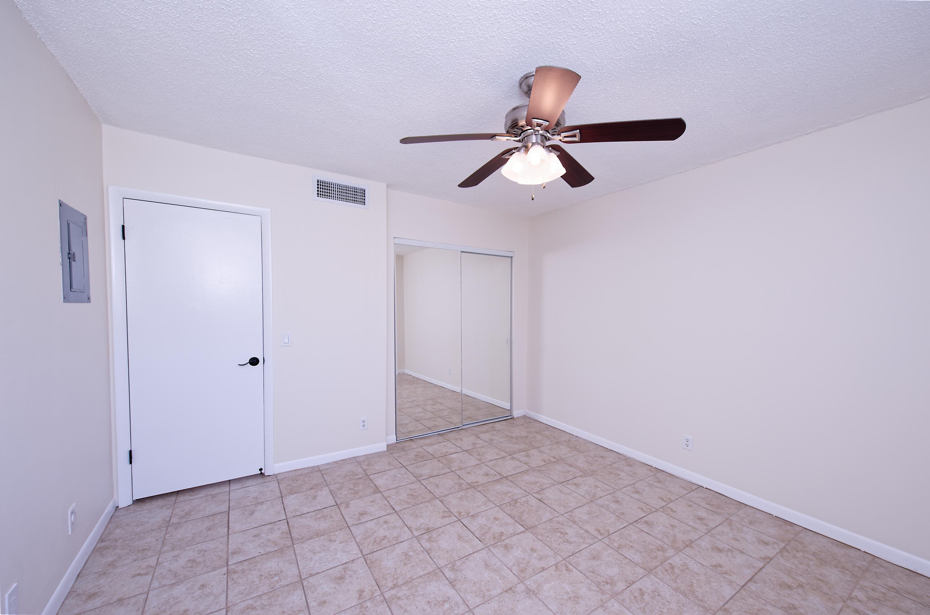632 Snug Harbor Drive D15, Boynton Beach, FL 33435 — photo 11 of 50