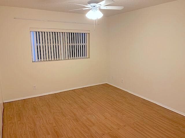 2667 Emory Dr Drive W H, West Palm Beach, FL 33415 — photo 9 of 13