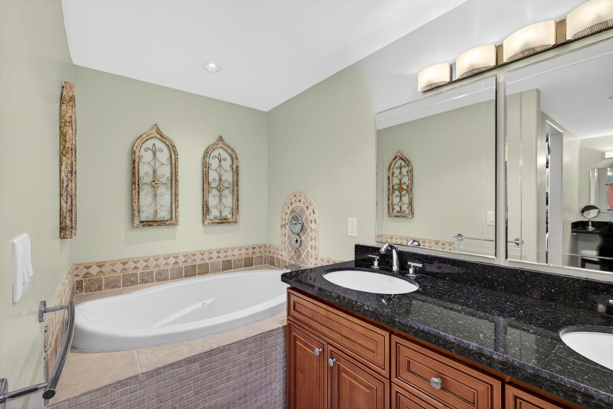 129 S Golfview Road 7, Lake Worth Beach, FL 33460 — photo 41 of 79