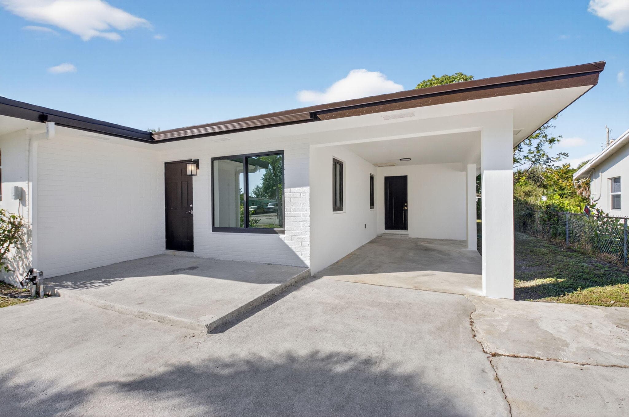 122 SW 9th Avenue, Delray Beach, FL 33444 — photo 4 of 32