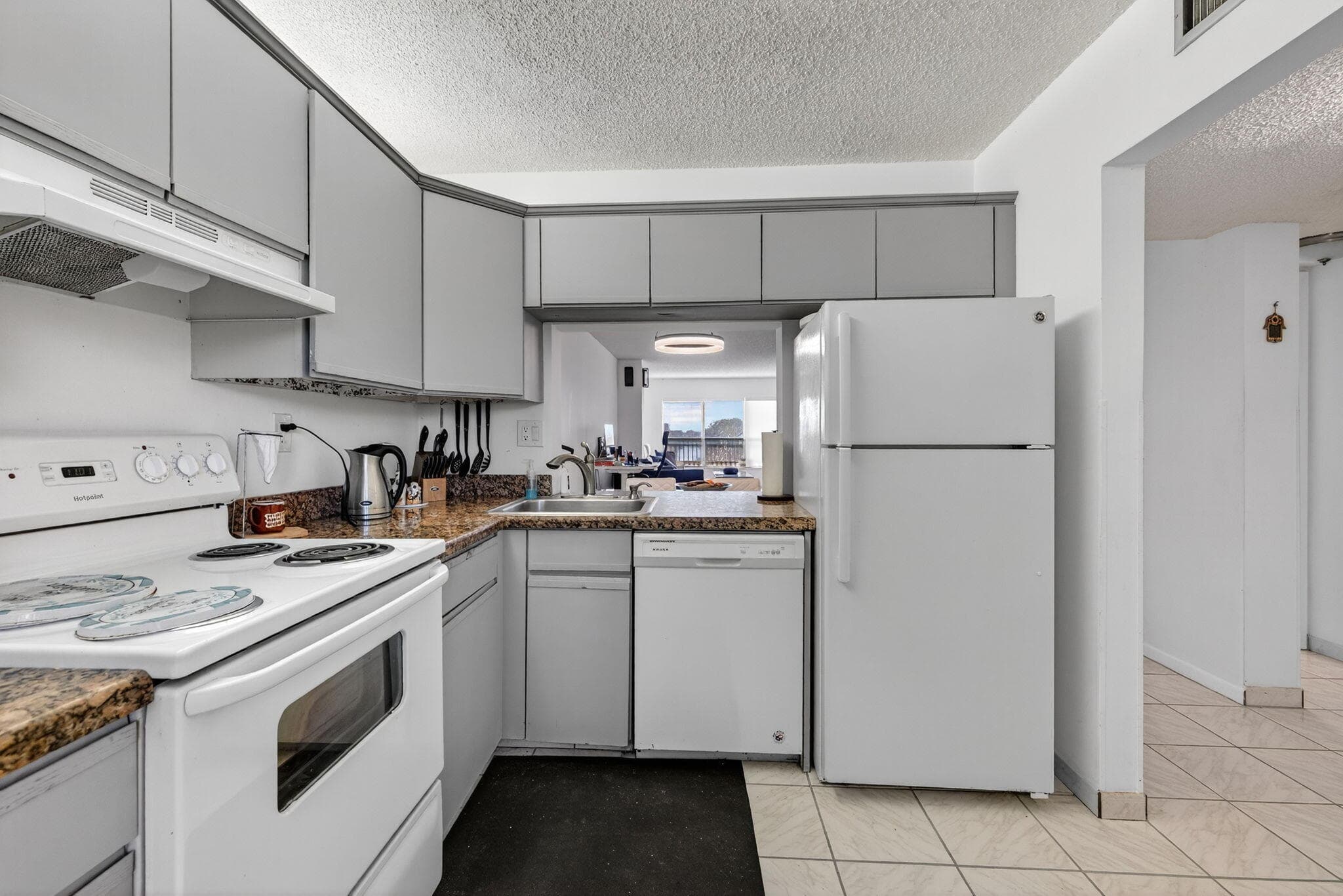 3000 NW 42nd Avenue B404, Coconut Creek, FL 33066 — photo 7 of 31
