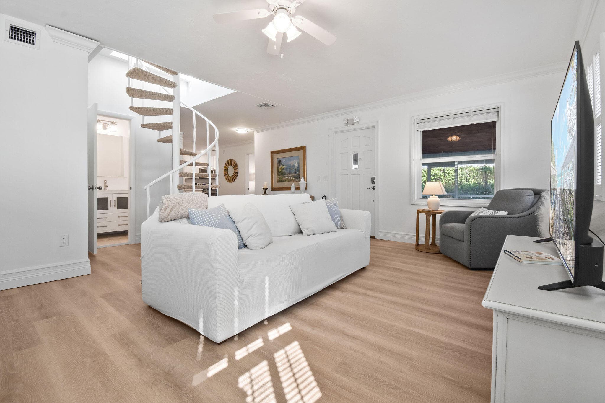 941 Ocean Drive, Juno Beach, FL 33408 — photo 4 of 53