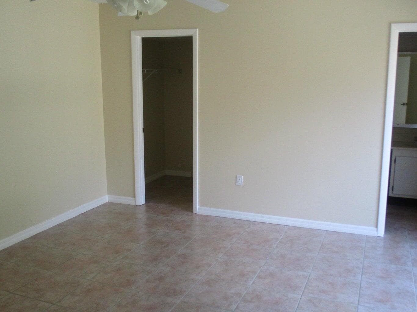 825 Center Street 3c, Jupiter, FL 33458 — photo 8 of 10