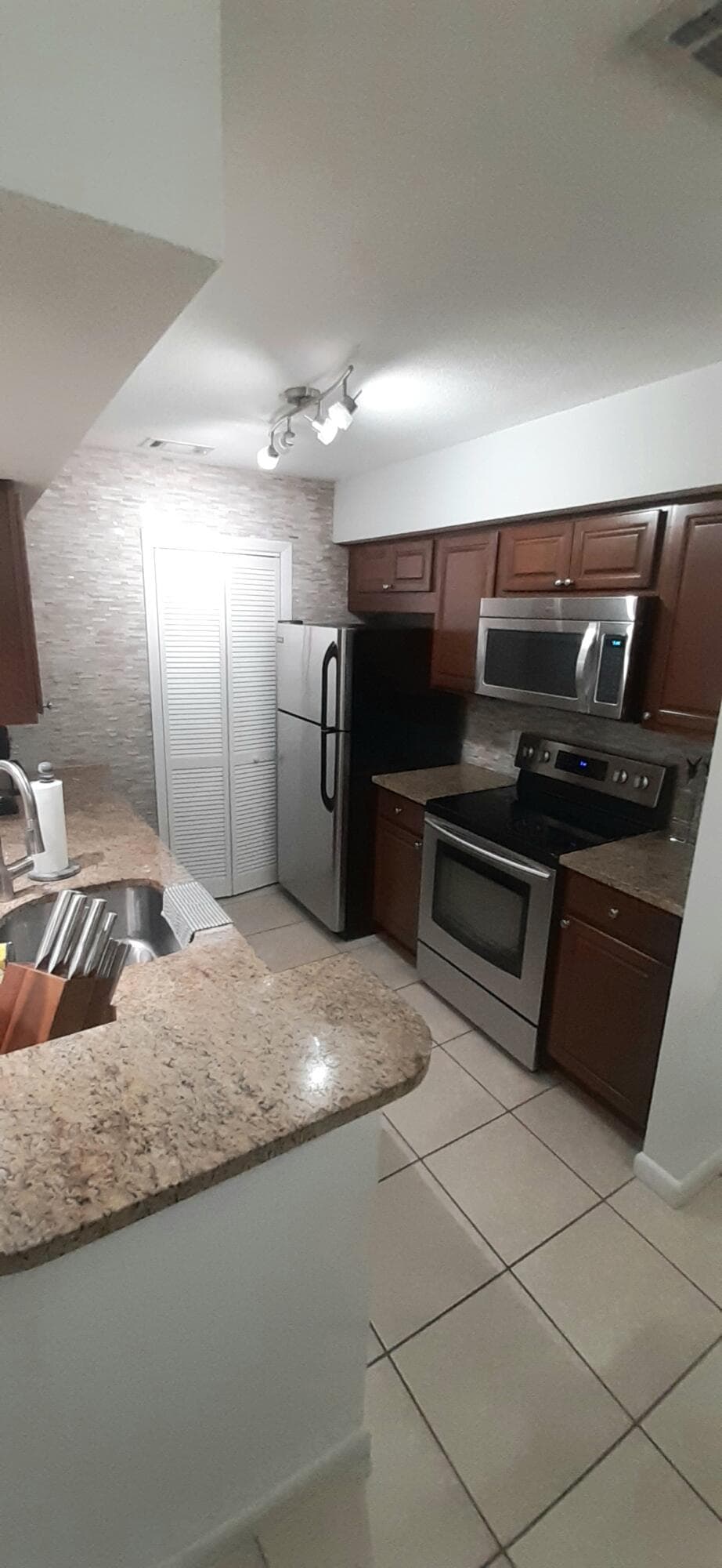 815 Boynton Beach Boulevard 15-204, Boynton Beach, FL 33426 — photo 7 of 11