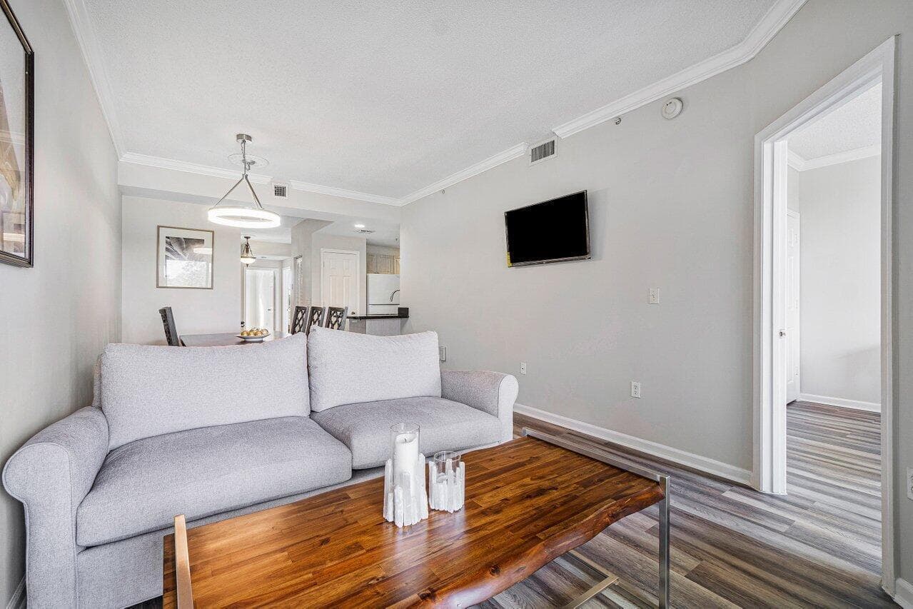 2040 Greenview Shores Boulevard 223, Wellington, FL 33414 — photo 6 of 15