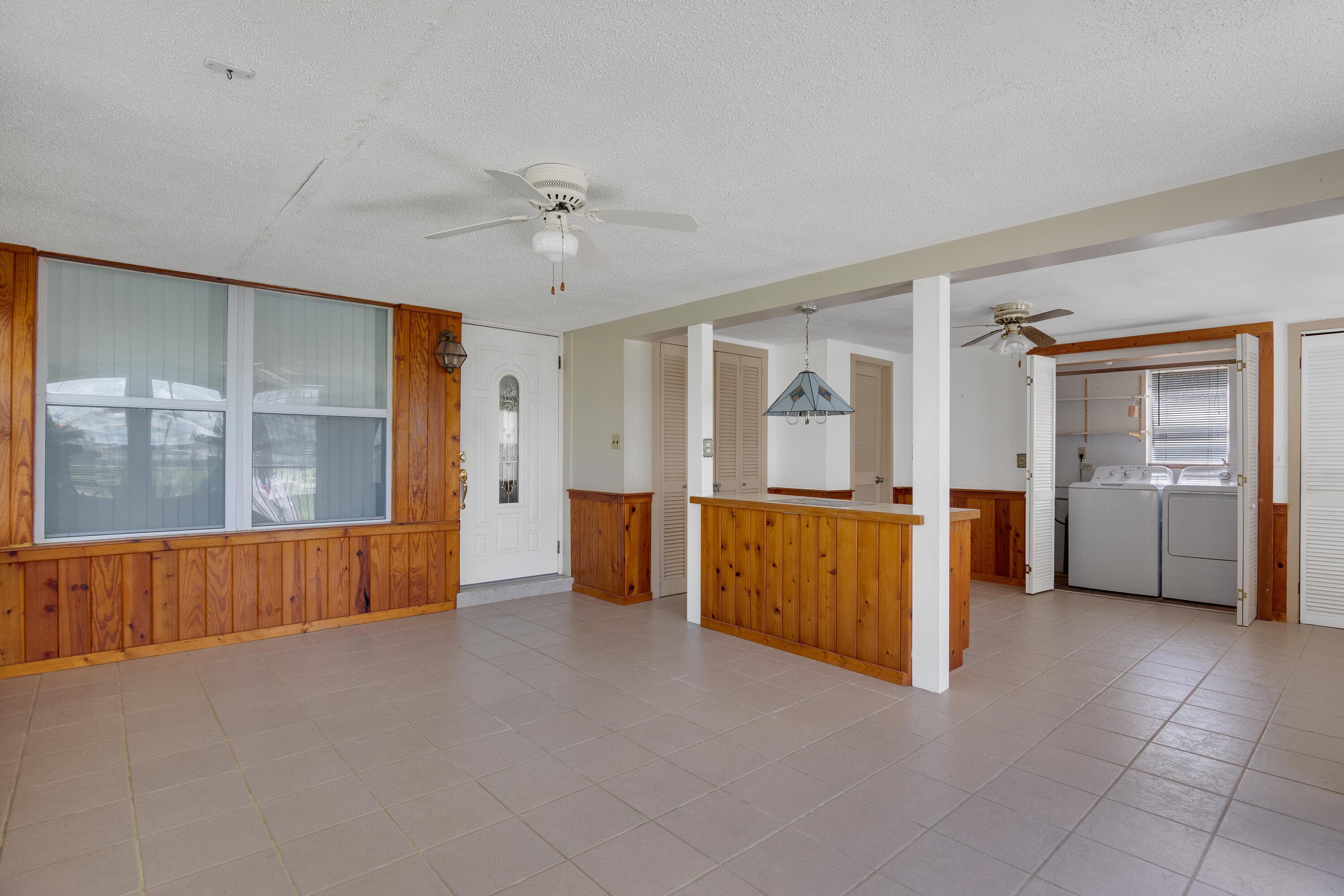 2646 12th Avenue, Vero Beach, FL 32960 — photo 5 of 33
