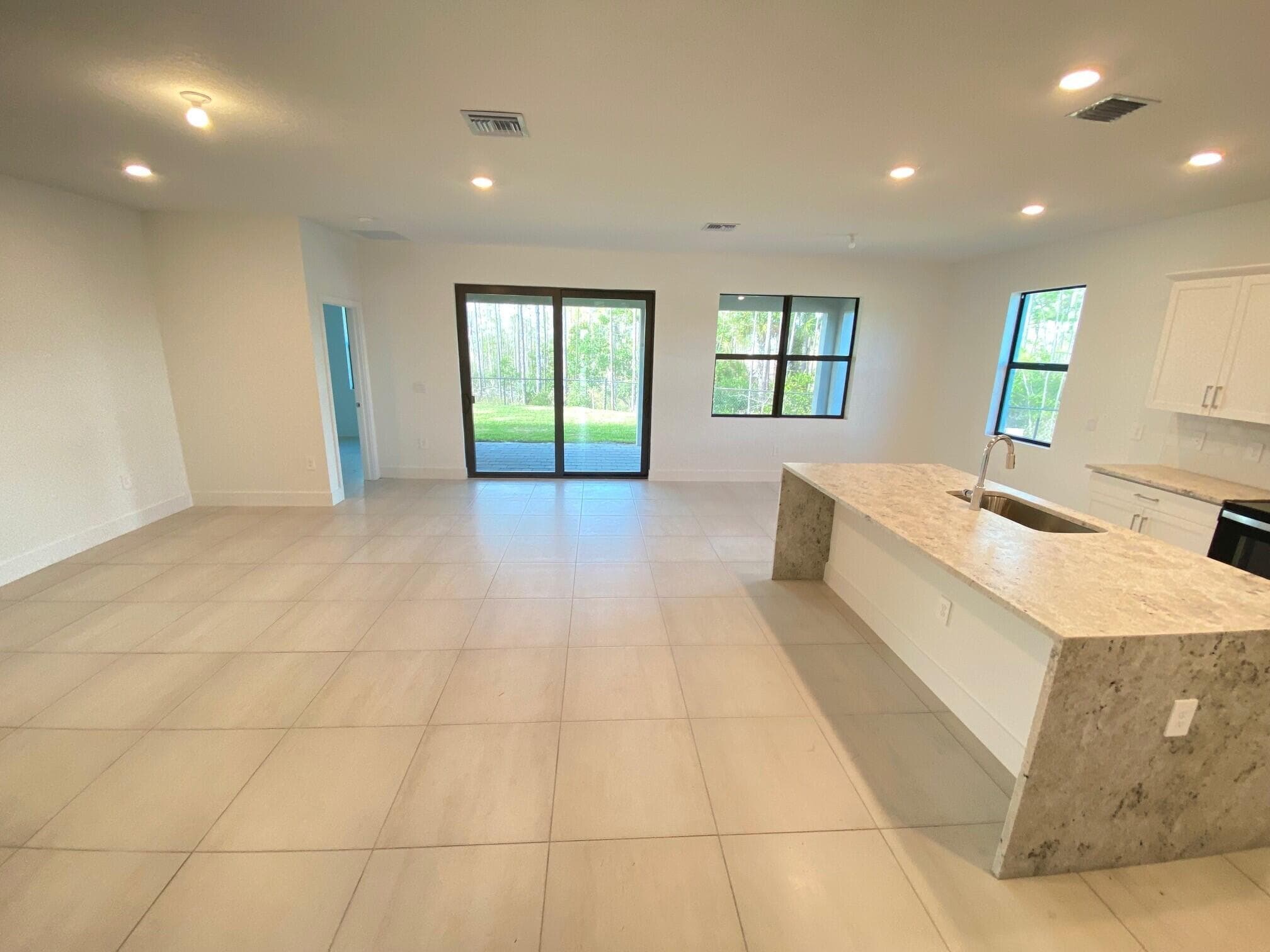 6950 SE Park Trace Drive, Stuart, FL 34997 — photo 6 of 13