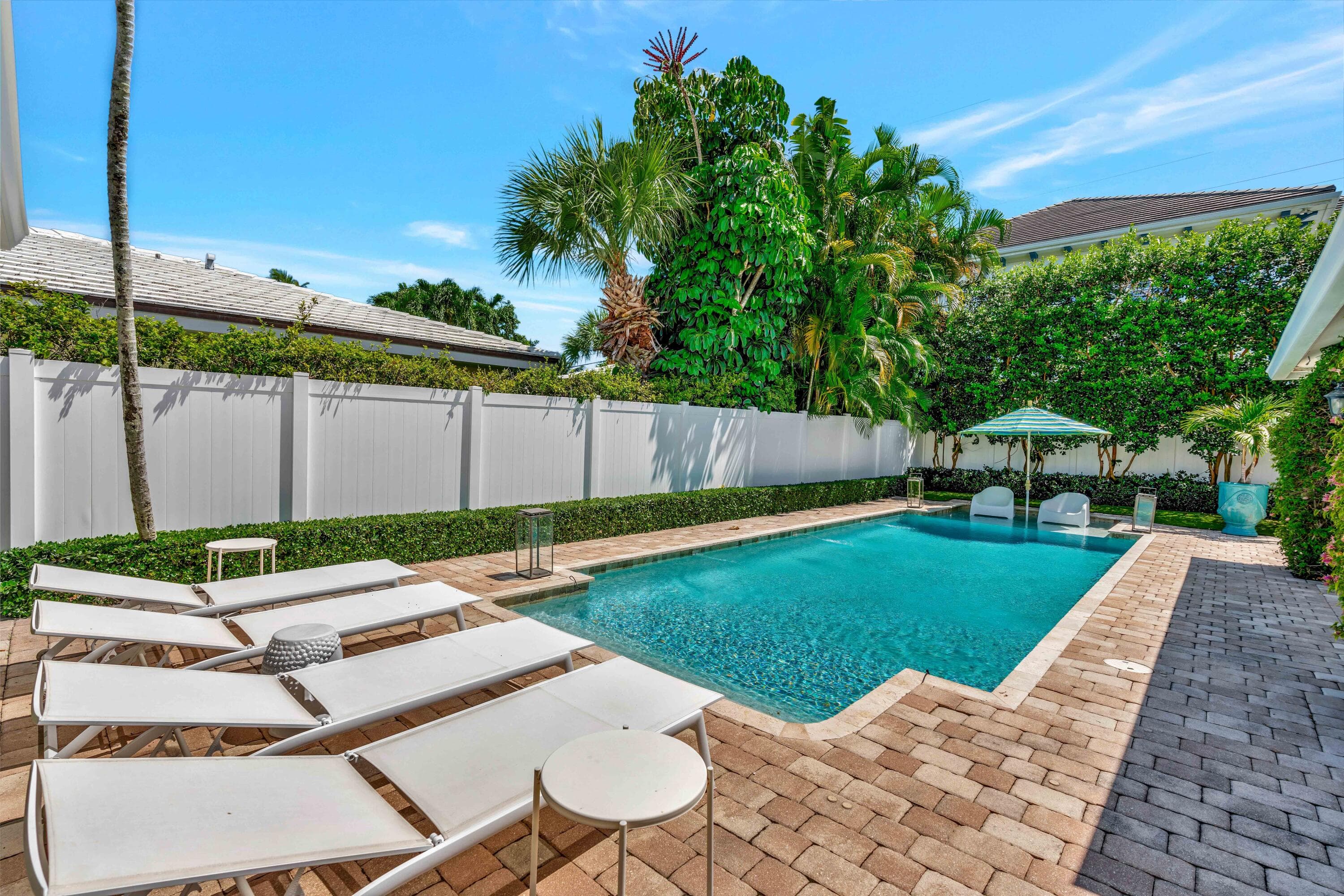 136 Worth Court S, West Palm Beach, FL 33405 — photo 9 of 69