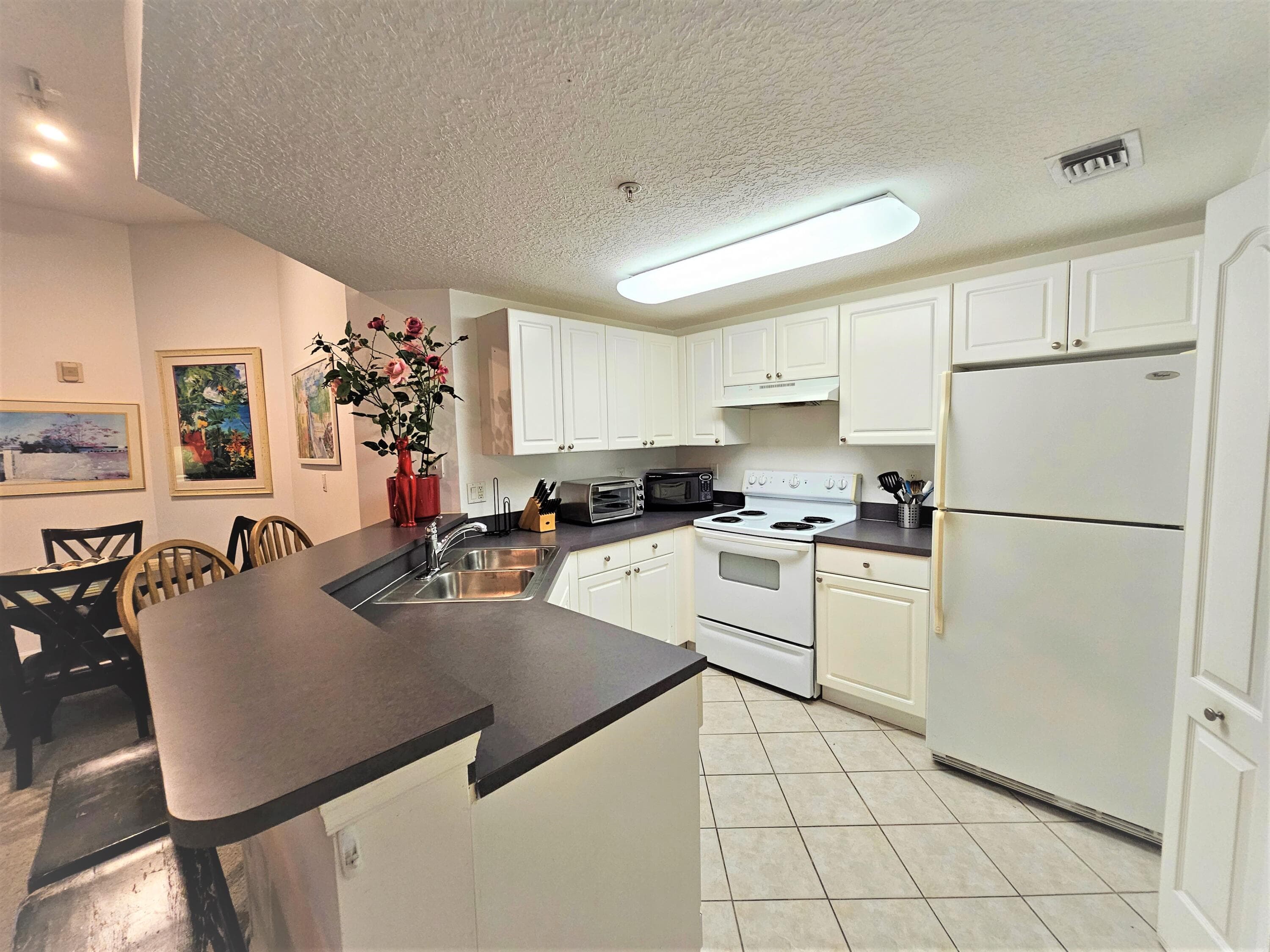 5050 Fairways Circle 301, Vero Beach, FL 32967 — photo 5 of 45