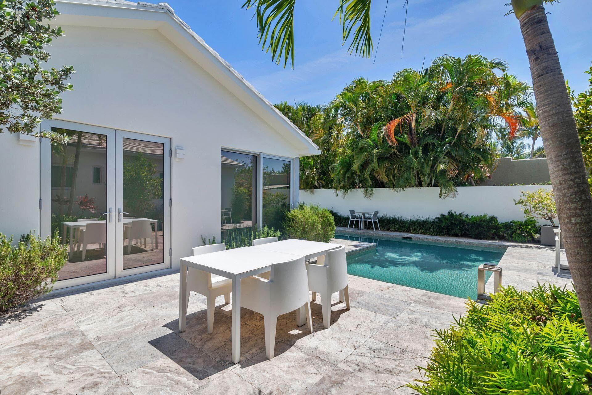 711 Ardmore Road, West Palm Beach, FL 33401 — photo 18 of 36