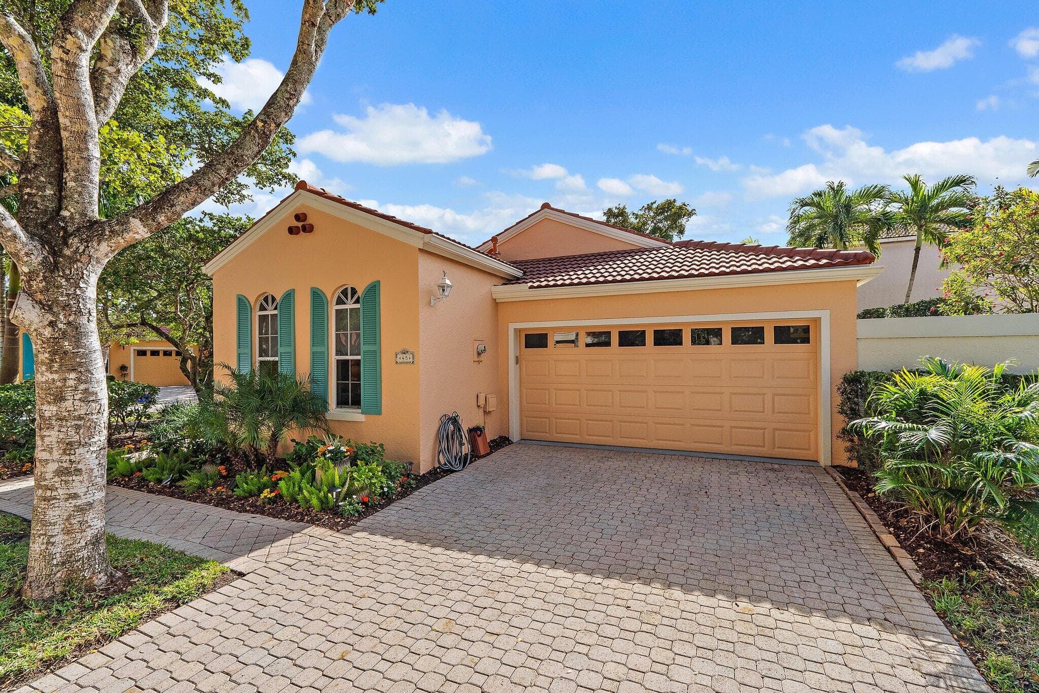 45 Via Verona, Palm Beach Gardens, FL 33418 — photo 1 of 41