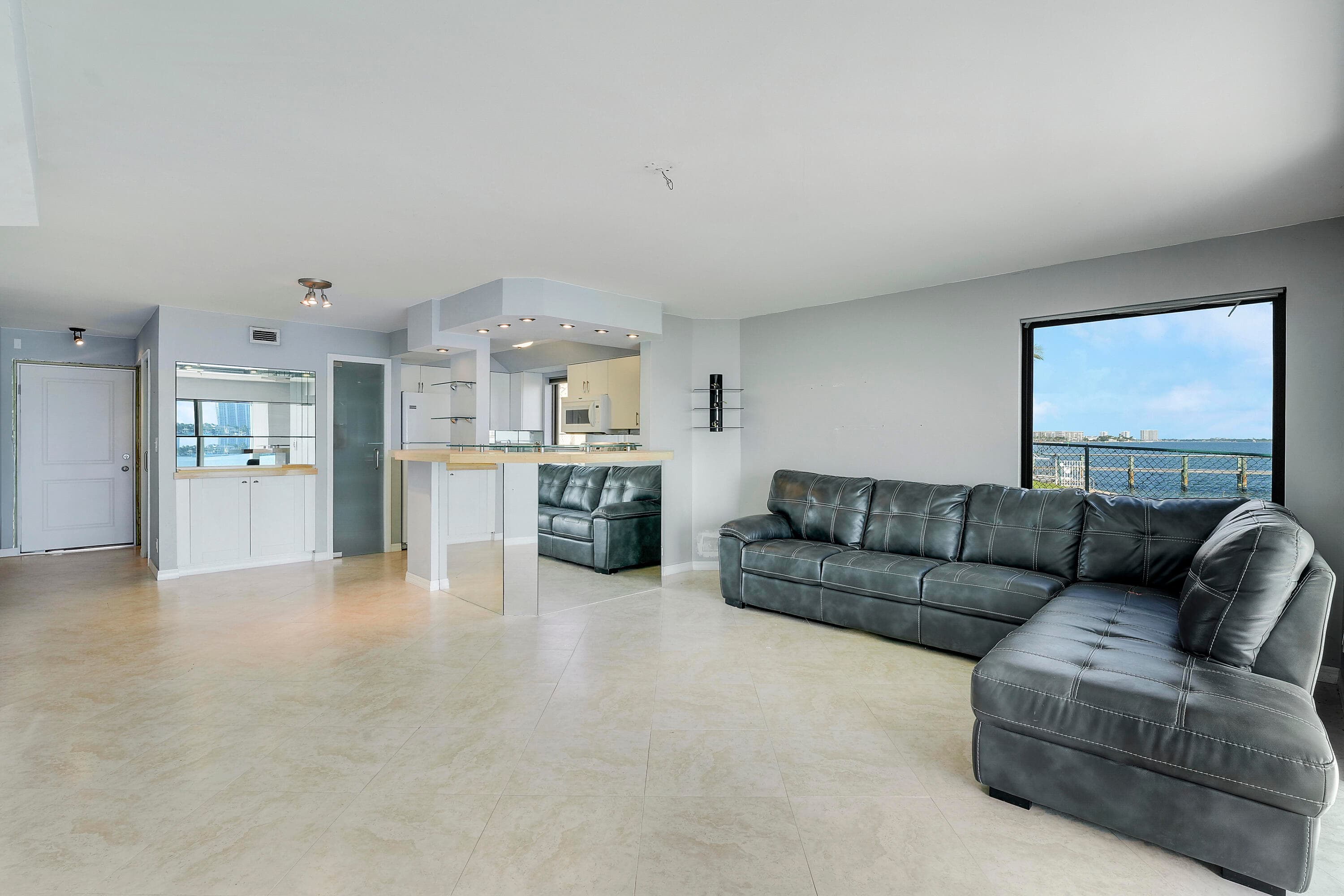 360 Wilma Circle, Riviera Beach, FL 33404 — photo 11 of 42