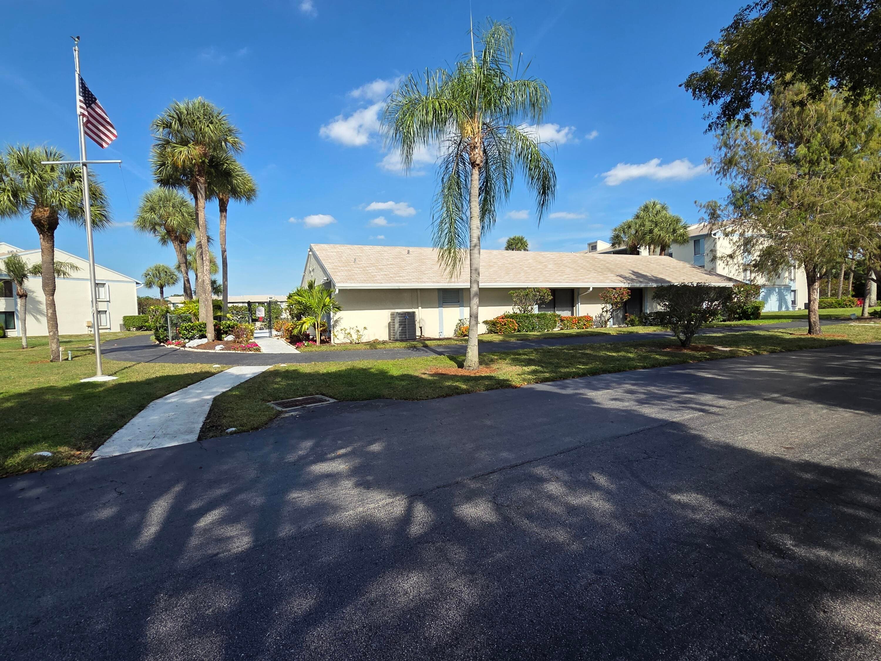 1115 Green Pine Boulevard D2, West Palm Beach, FL 33409 — photo 36 of 43