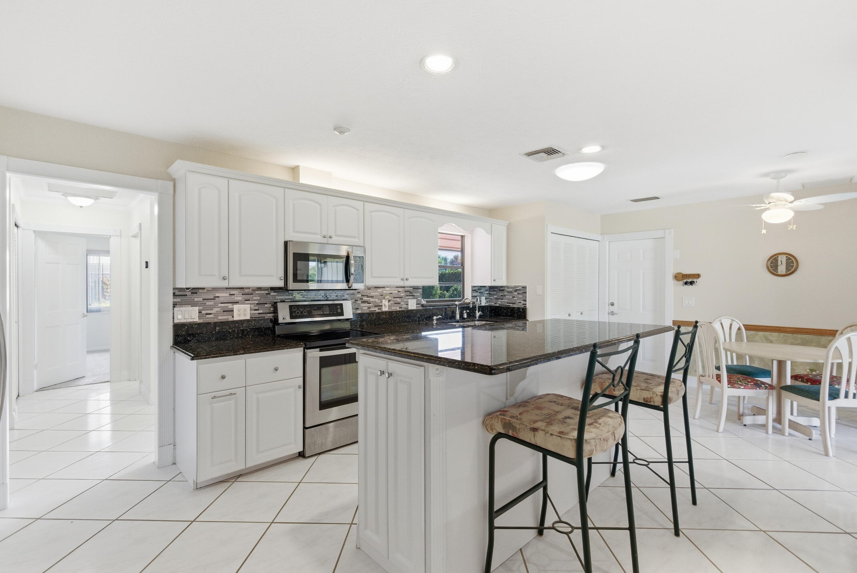 5151 SE Burning Tree Circle, Stuart, FL 34997 — photo 8 of 74