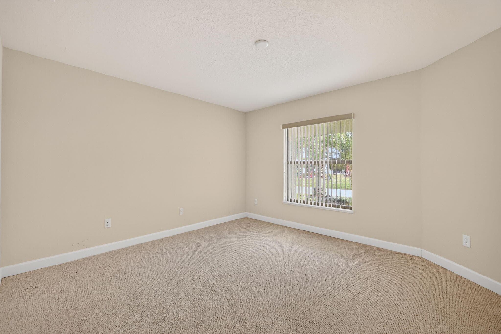 35 S Alhambra Lane, Port St. Lucie, FL 34952 — photo 27 of 36