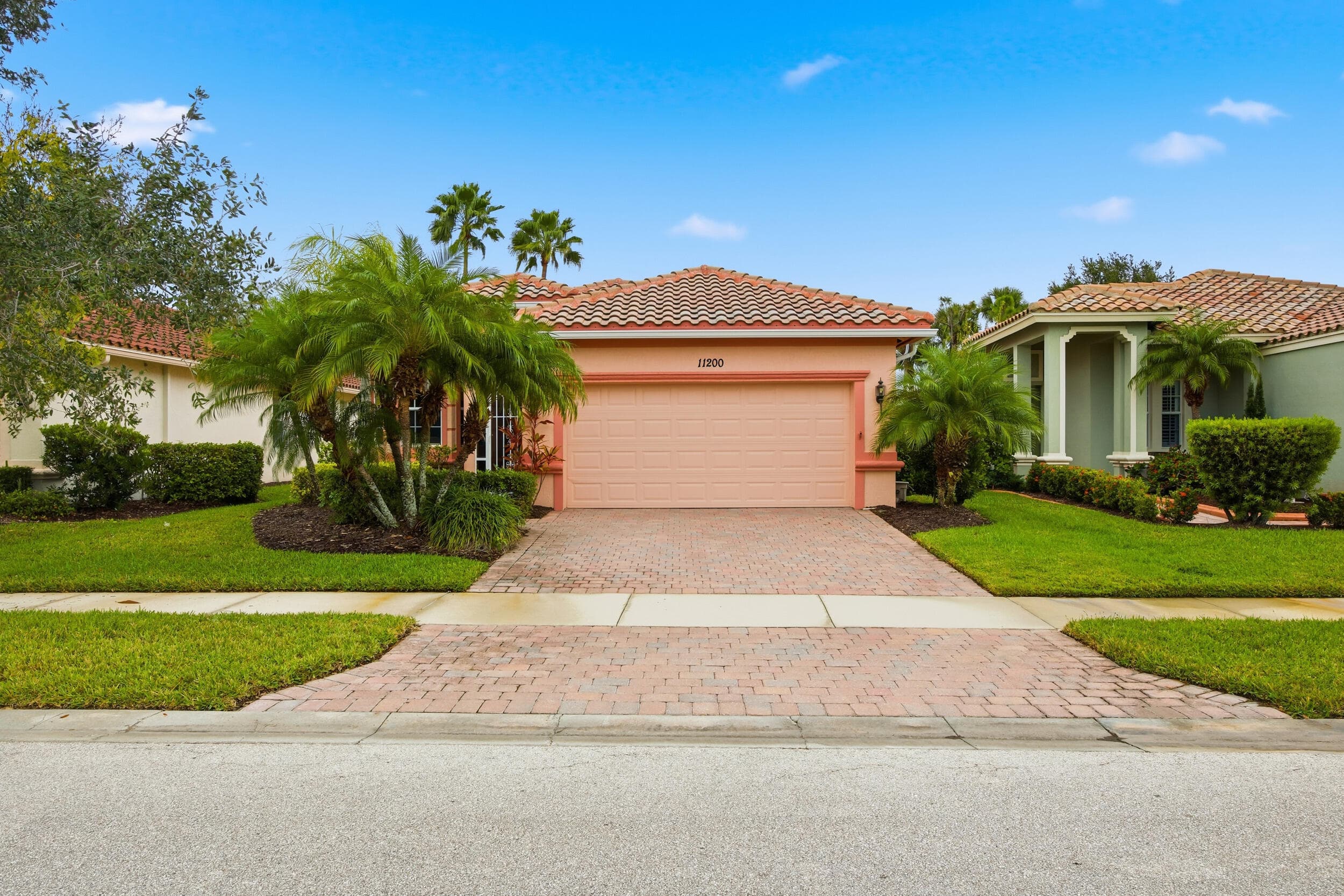 11200 SW Birch Tree Circle, Port St. Lucie, FL 34987 — photo 2 of 37