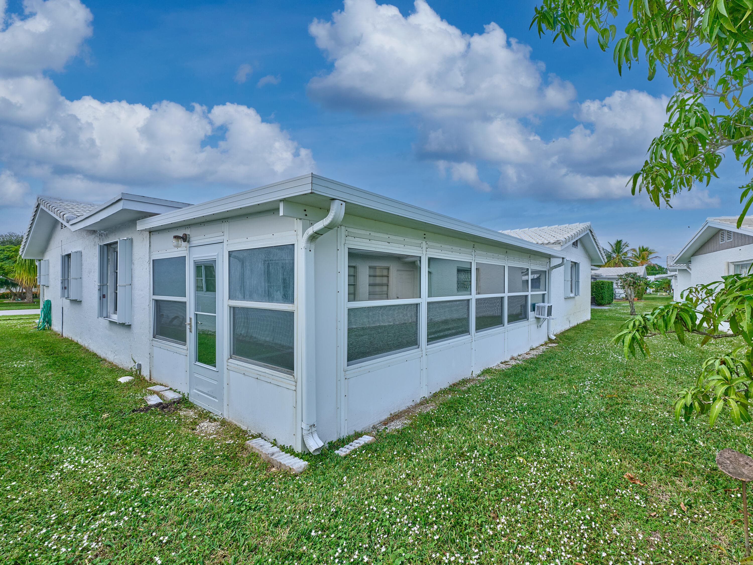 1710 SW 22nd Street, Boynton Beach, FL 33426 — photo 9 of 81
