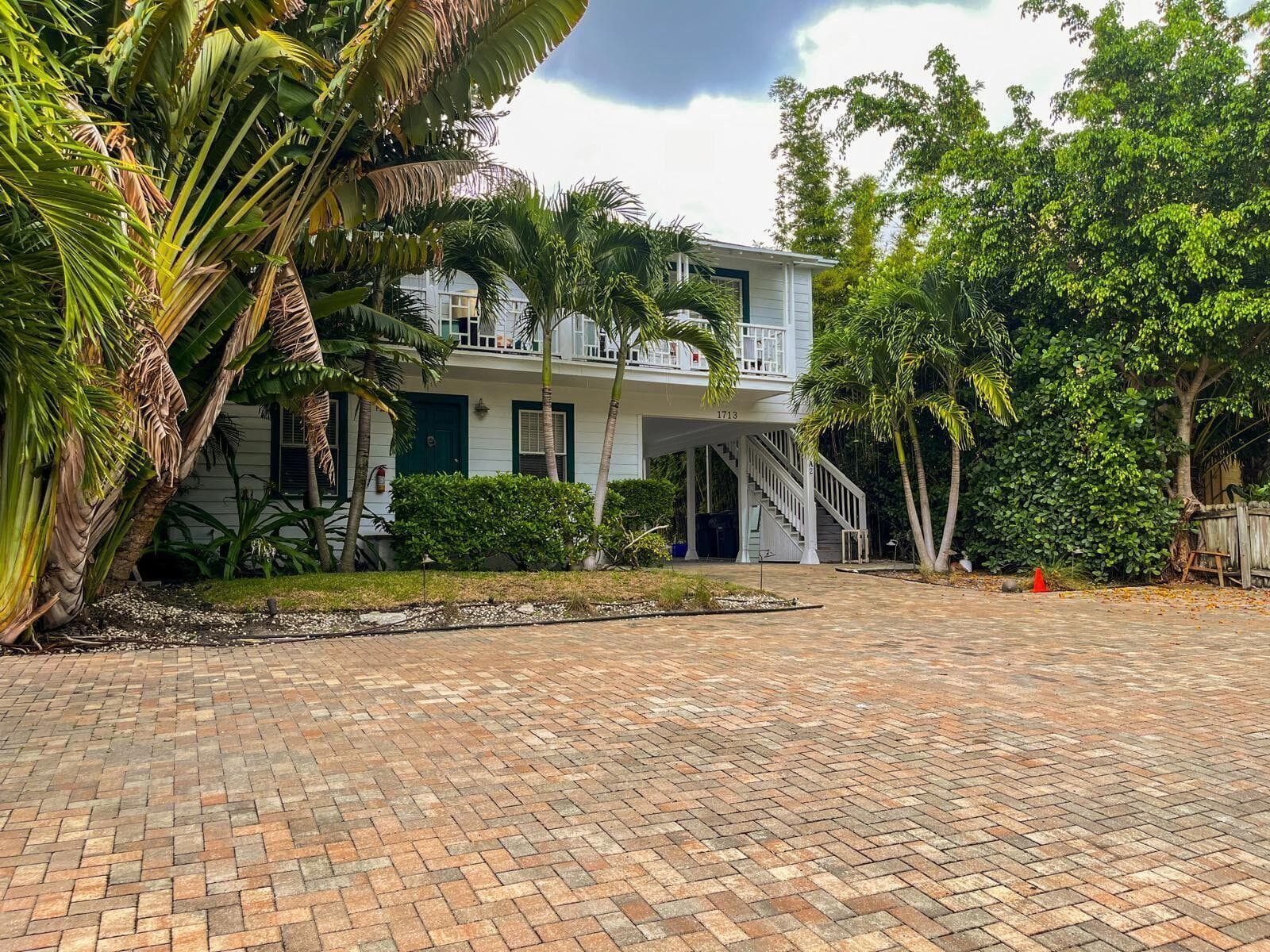 1713 Florida Avenue A2, West Palm Beach, FL 33401 — photo 1 of 19
