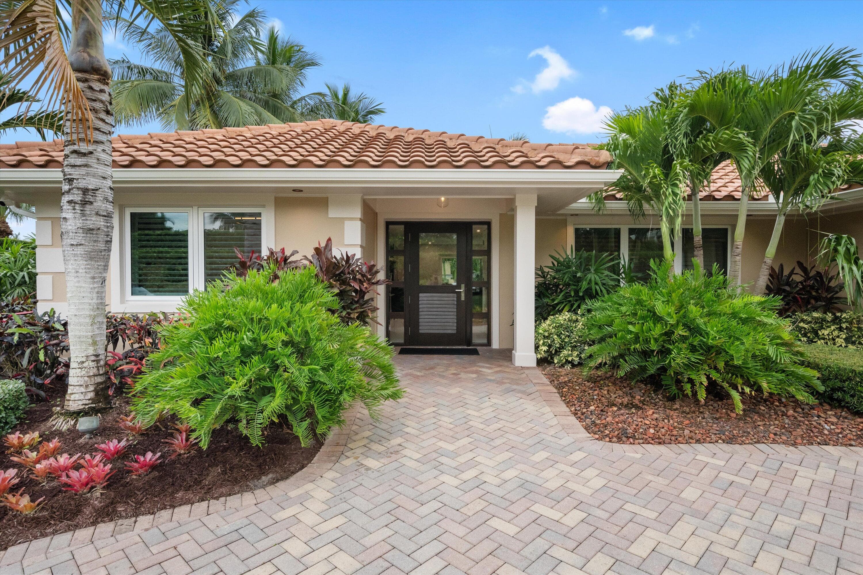 8884 SE Pelican Island Way, Hobe Sound, FL 33455 — photo 9 of 127