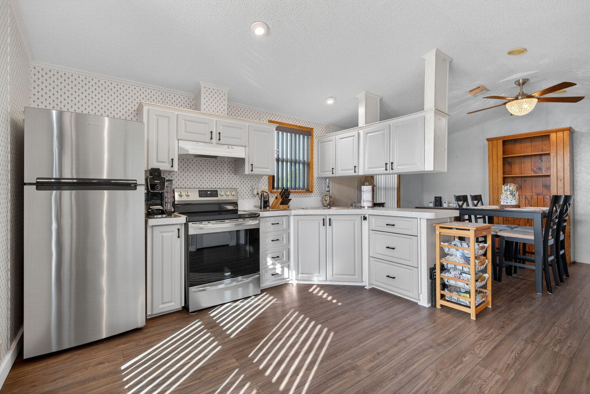 11055 SE Federal Highway 61, Hobe Sound, FL 33455 — photo 2 of 33