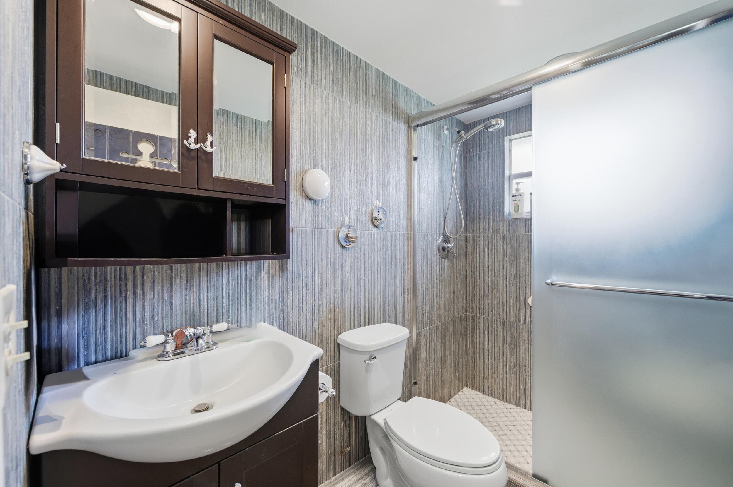 341 Seville O, Delray Beach, FL 33446 — photo 17 of 60