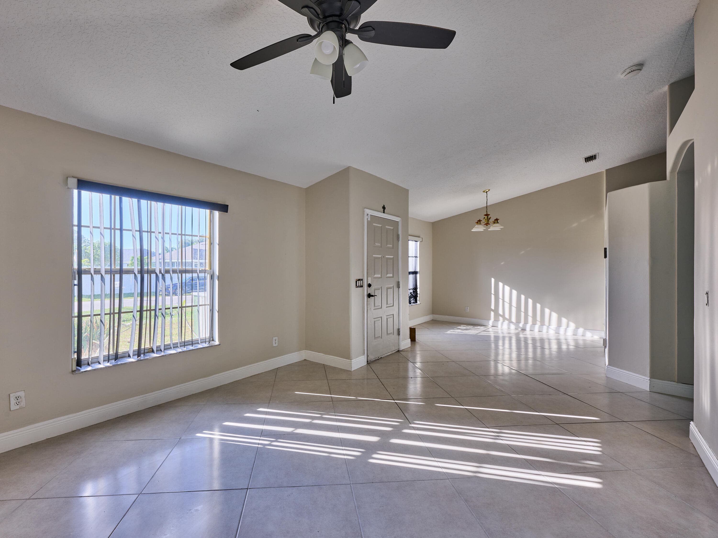 1407 SE Grapeland Avenue, Port St. Lucie, FL 34952 — photo 23 of 25