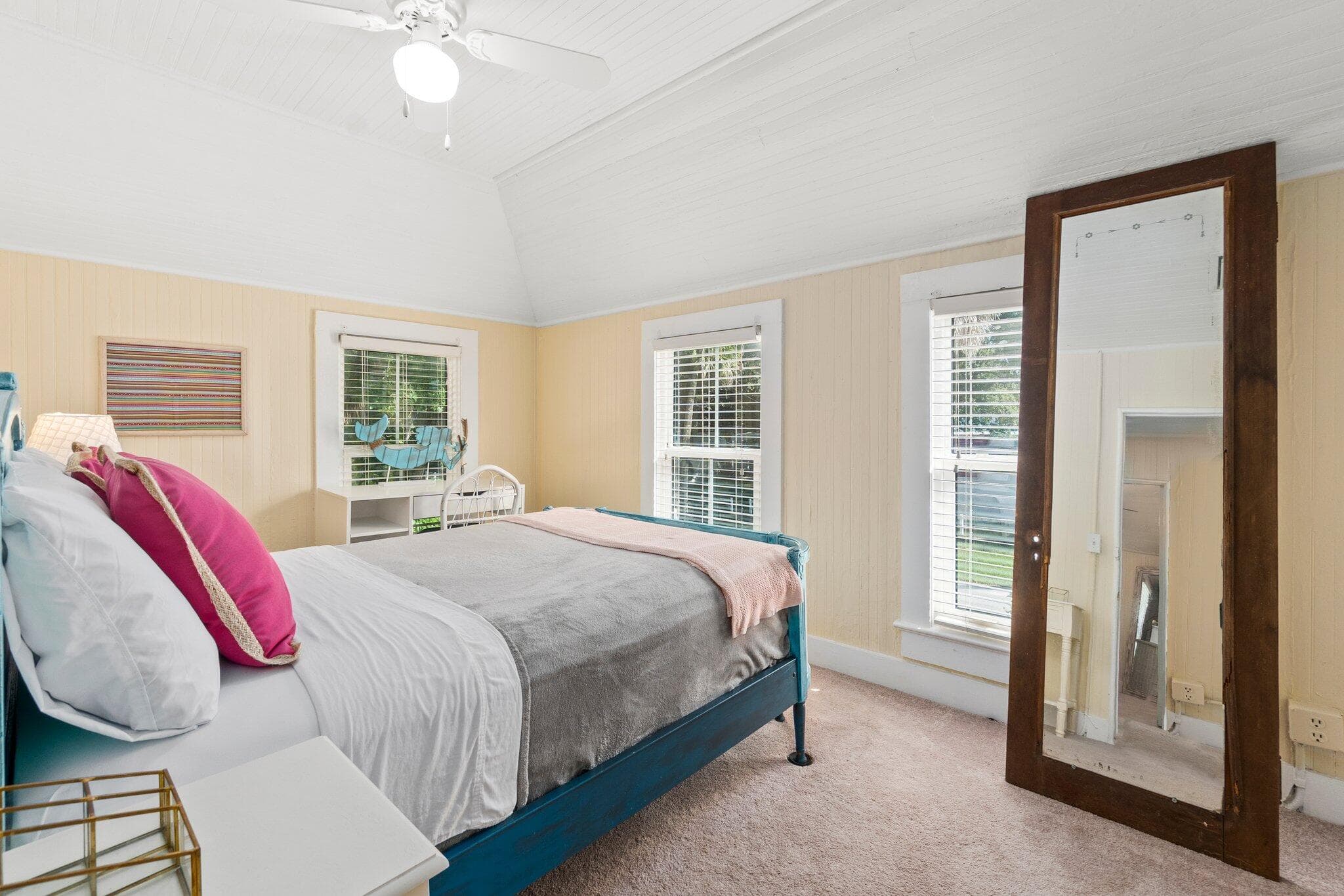 518 N 2nd Street, Fort Pierce, FL 34950 — photo 34 of 69