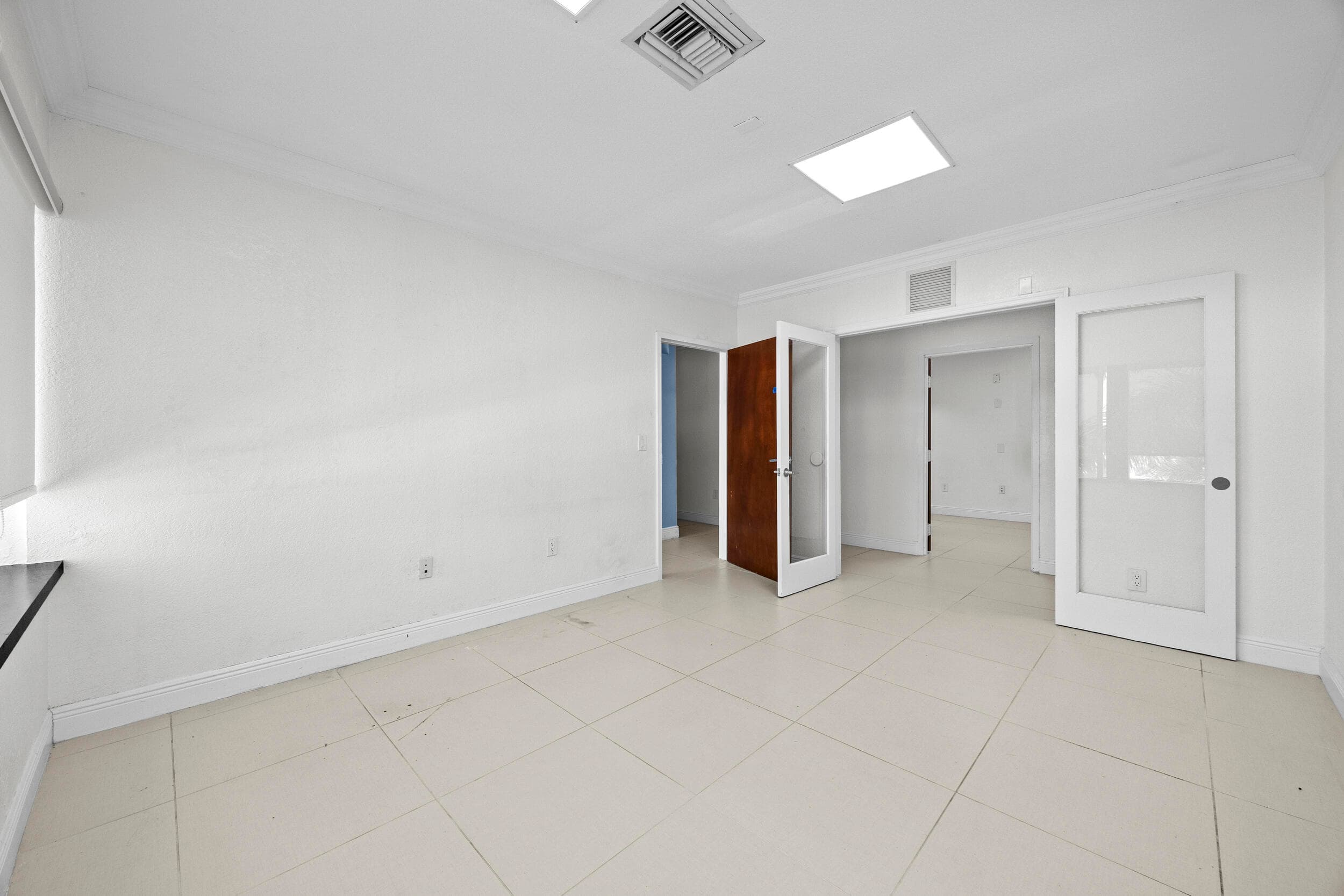 1940 Harrison Street, Hollywood, FL 33020 — photo 23 of 87