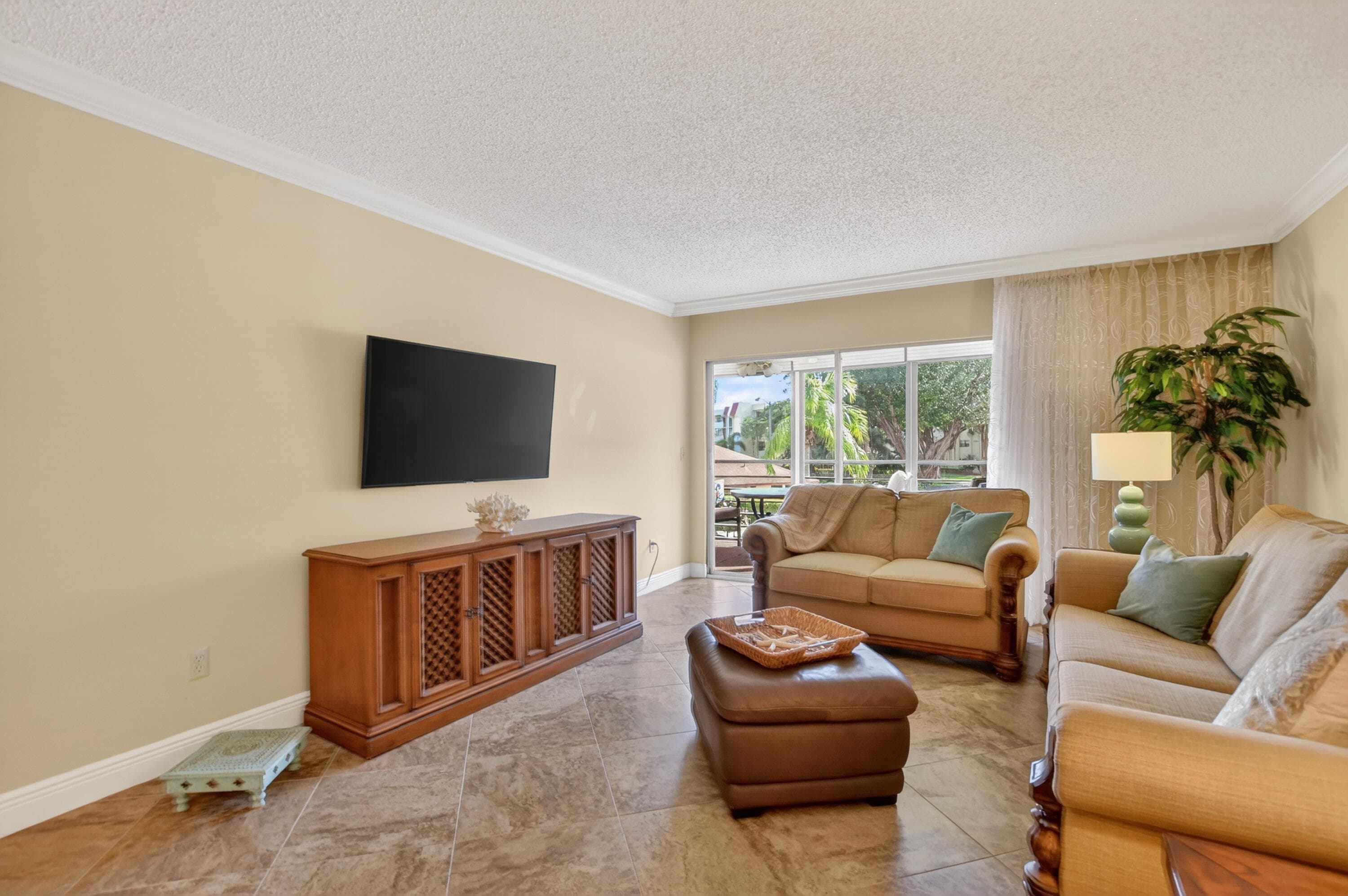 23345 Carolwood Lane 205, Boca Raton, FL 33428 — photo 8 of 60