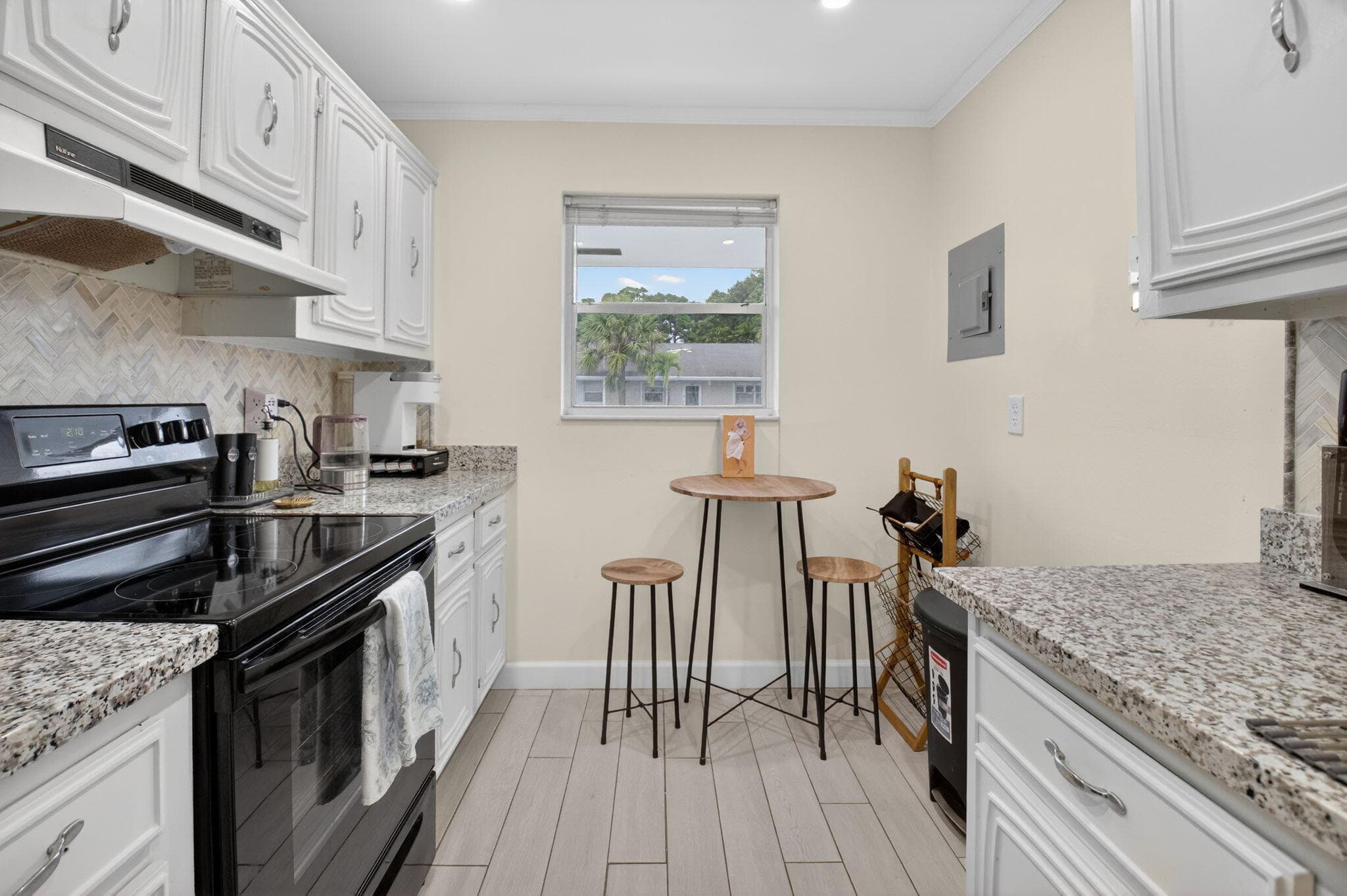 2340 SW 22 Avenue 312, Delray Beach, FL 33445 — photo 6 of 45