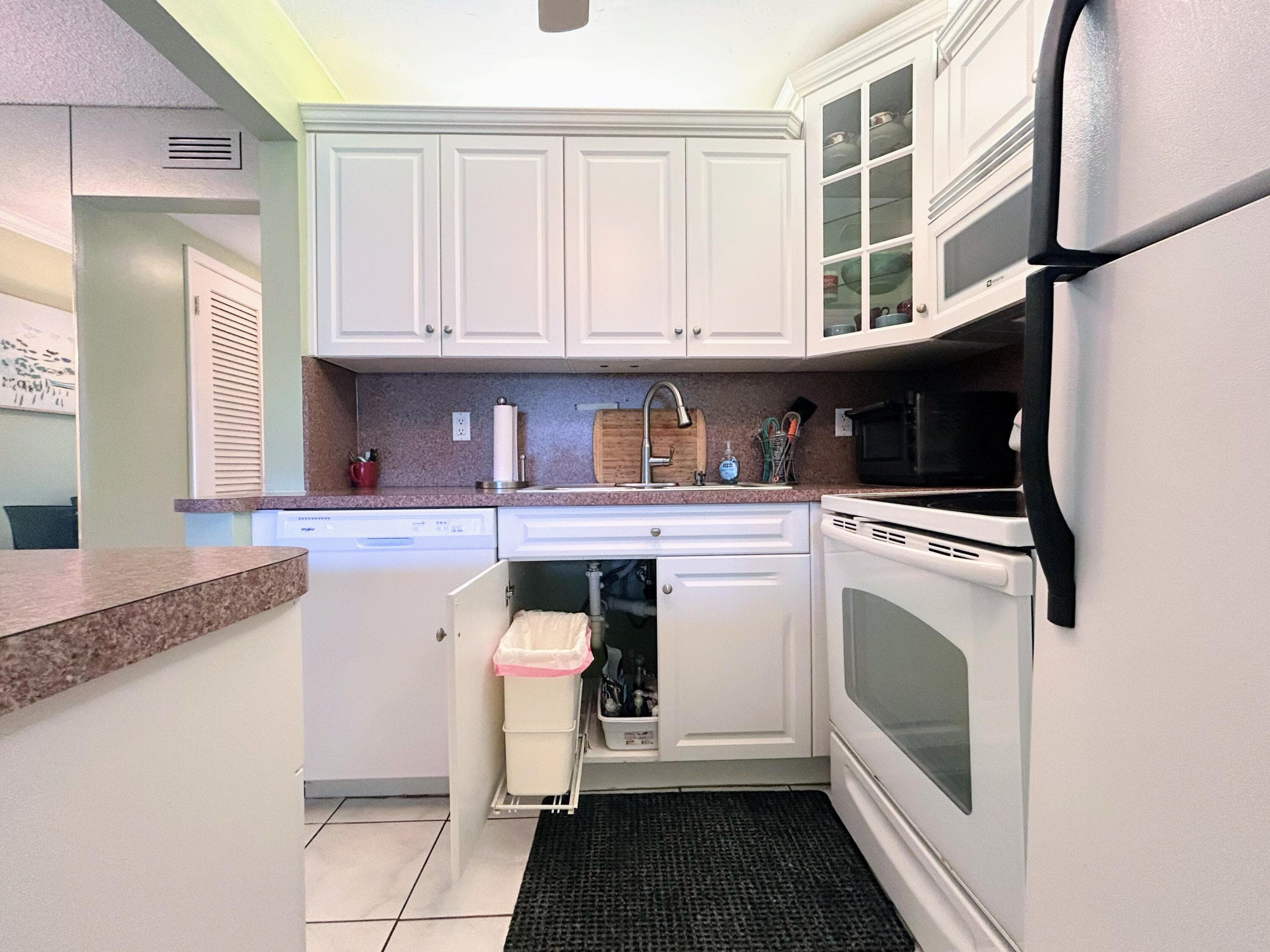 450 Horizons E 107, Boynton Beach, FL 33435 — photo 8 of 66