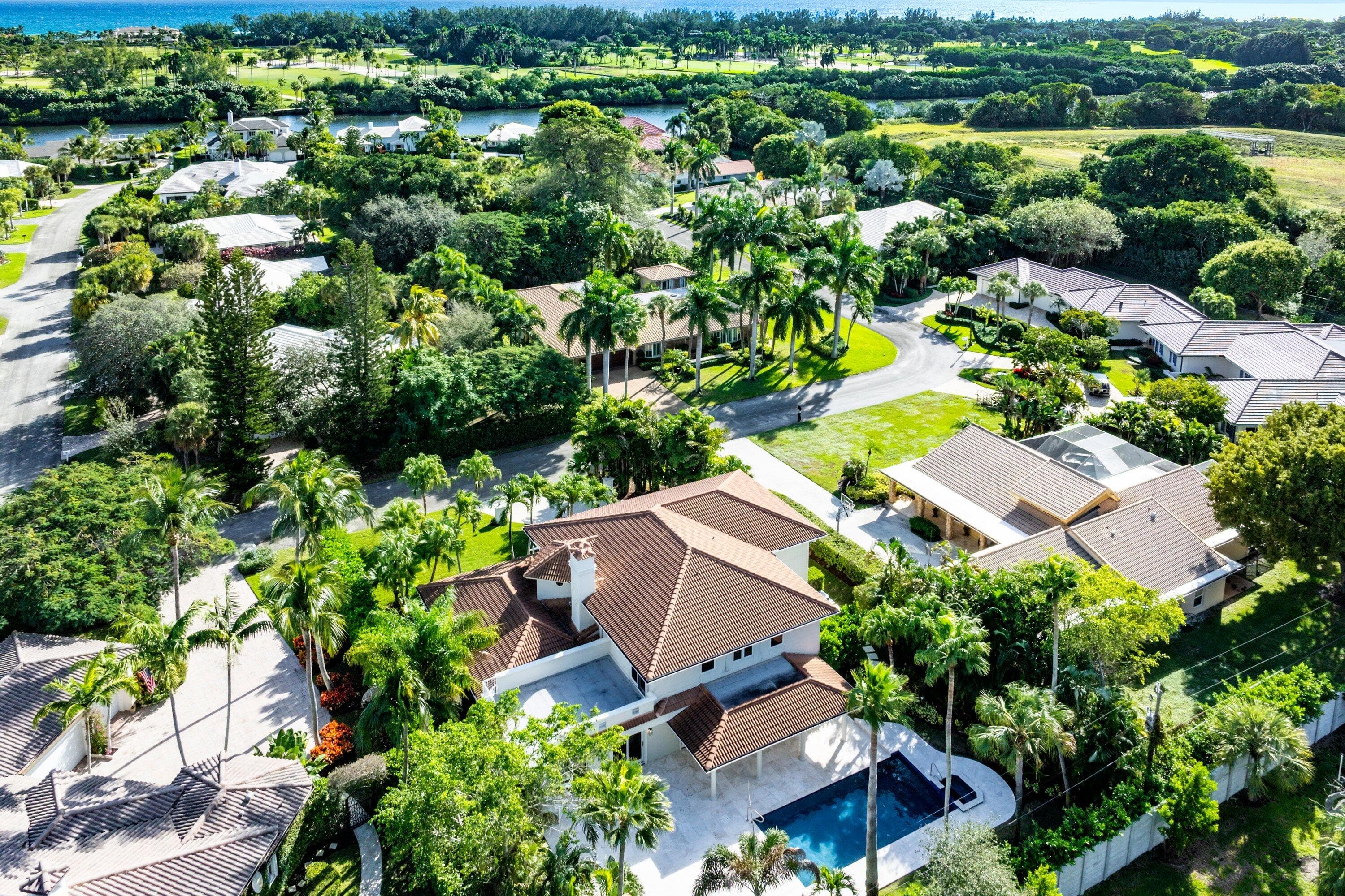 2570 Avenue Au Soleil, Delray Beach, FL 33483 — photo 2 of 41