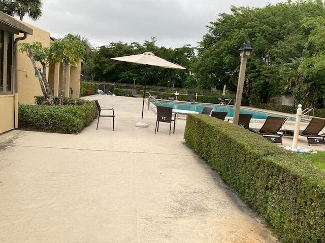 2820 Tennis Club Drive 401, West Palm Beach, FL 33417 — photo 14 of 18