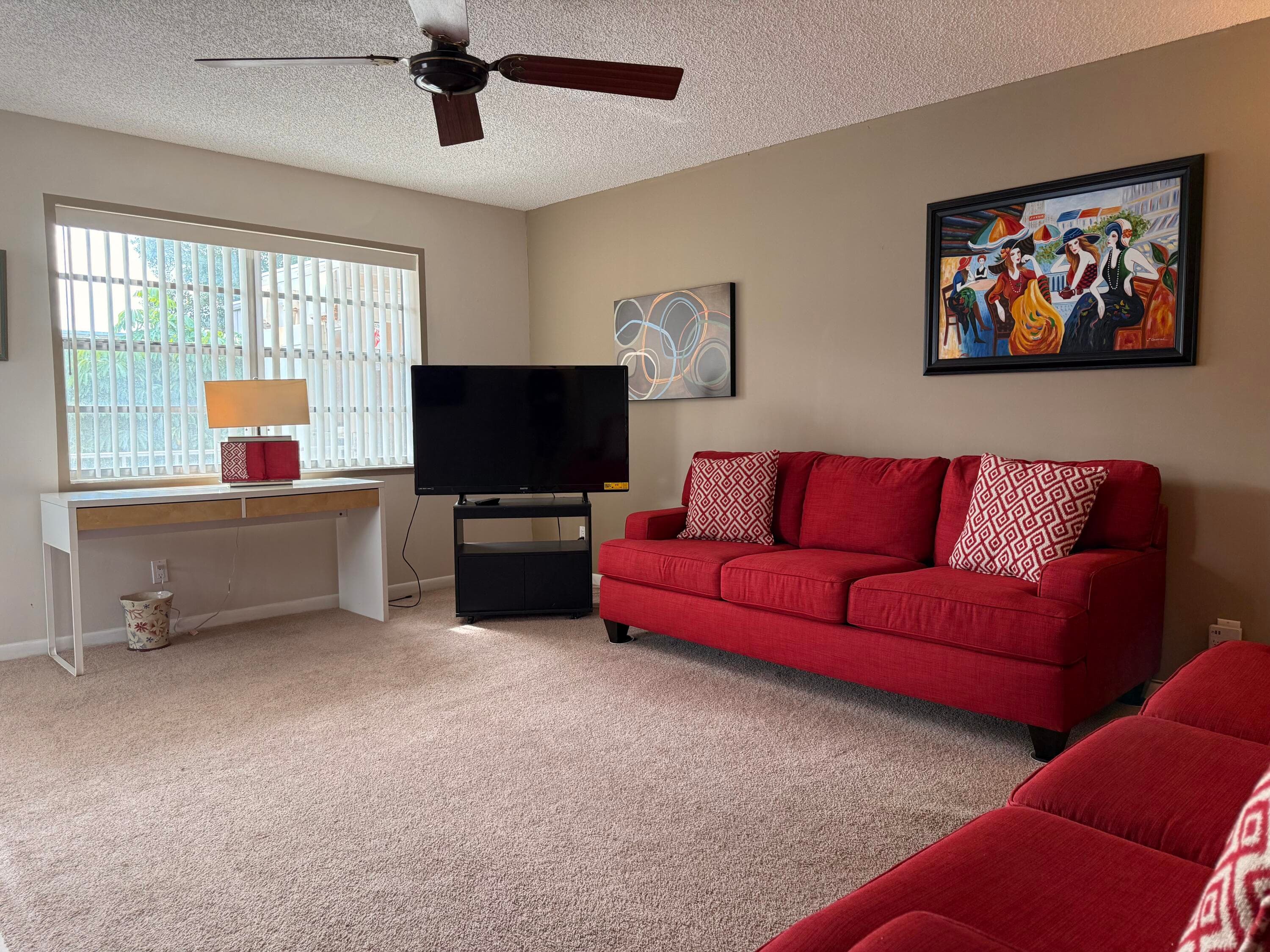 470 Capri J, Delray Beach, FL 33484 — photo 3 of 28