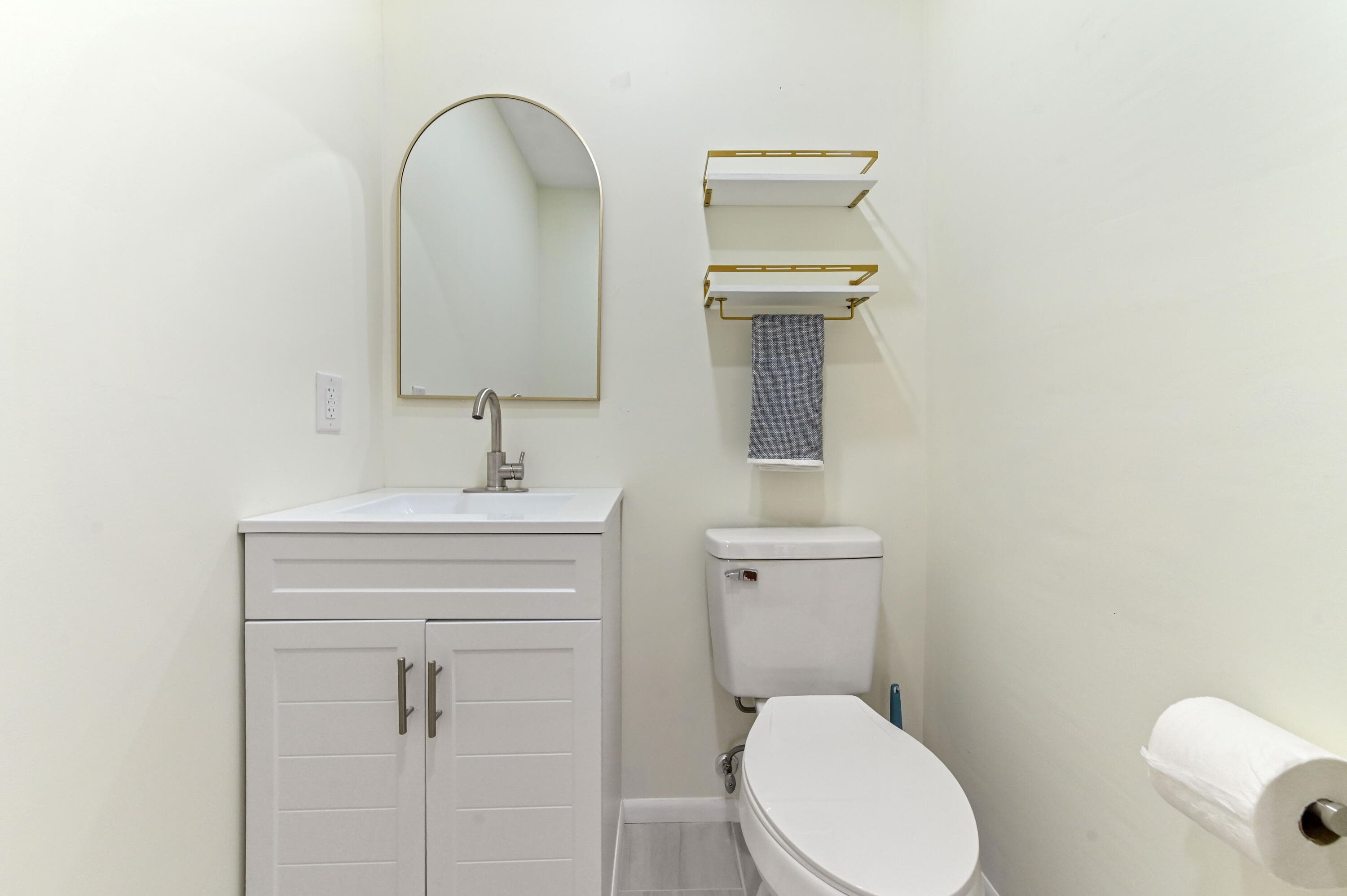 3051 NW 2nd Avenue, Pompano Beach, FL 33064 — photo 27 of 36