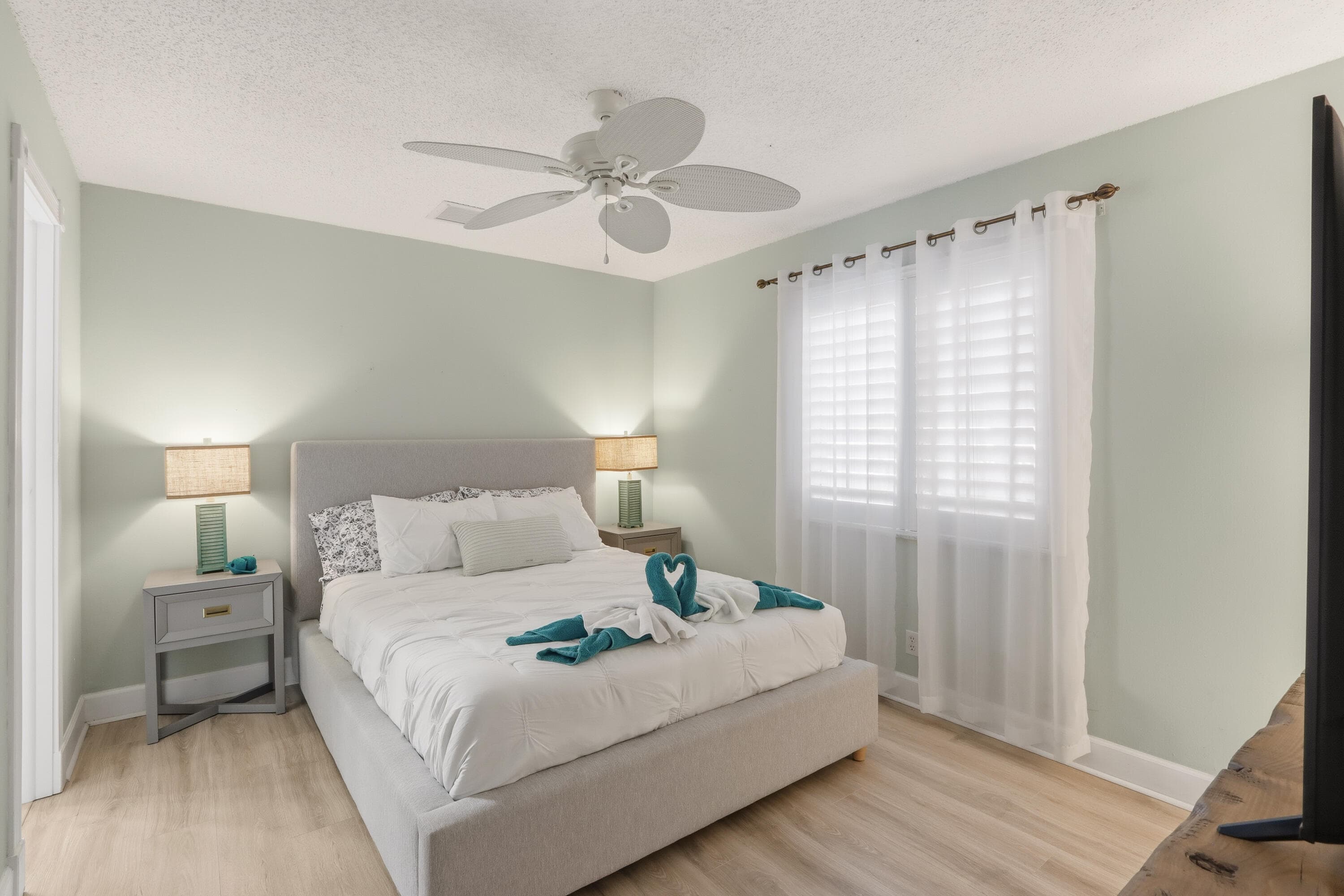 1905 Meadow Court, Palm Springs, FL 33406 — photo 24 of 45