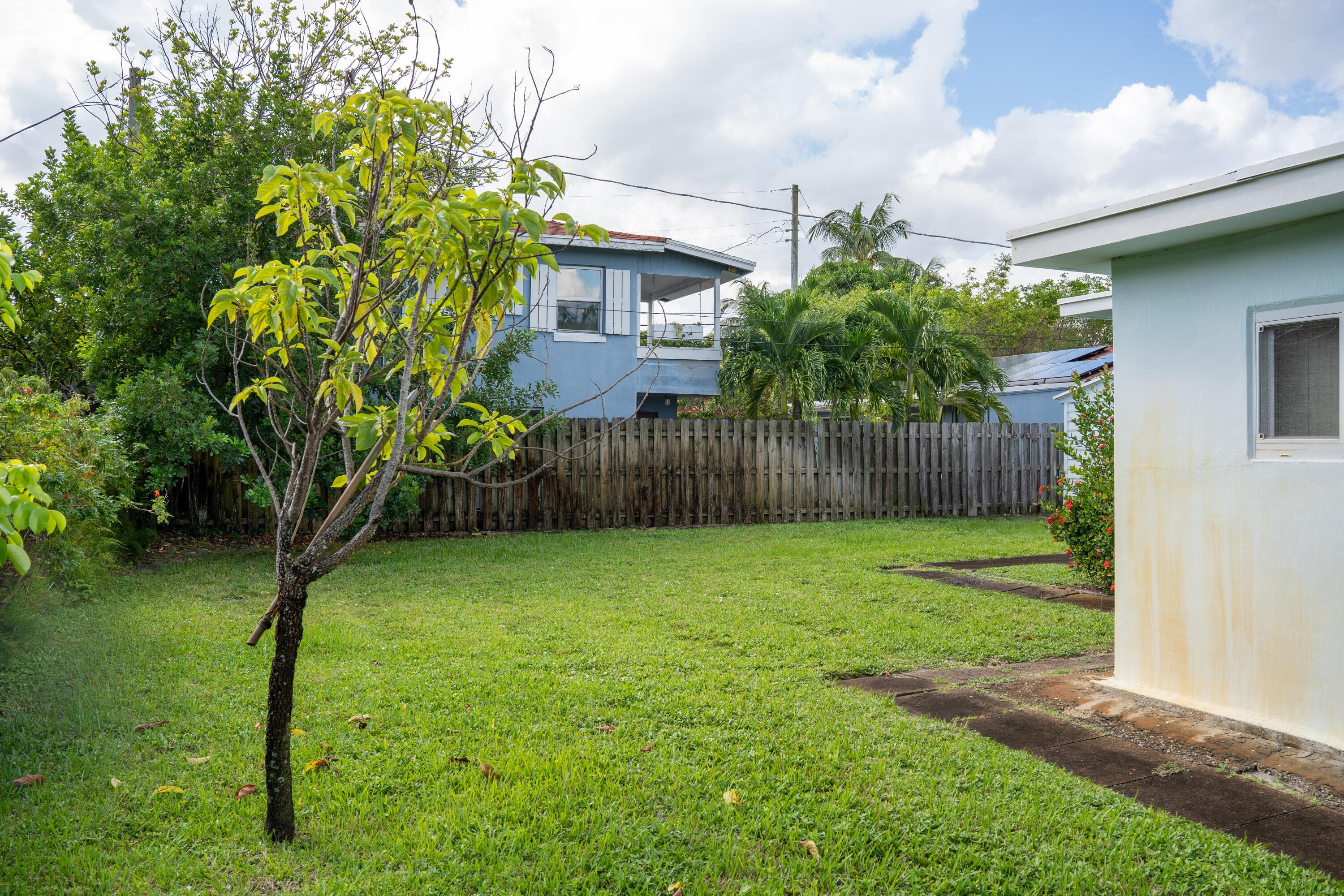 258 Cortez Road, West Palm Beach, FL 33405 — photo 2 of 4