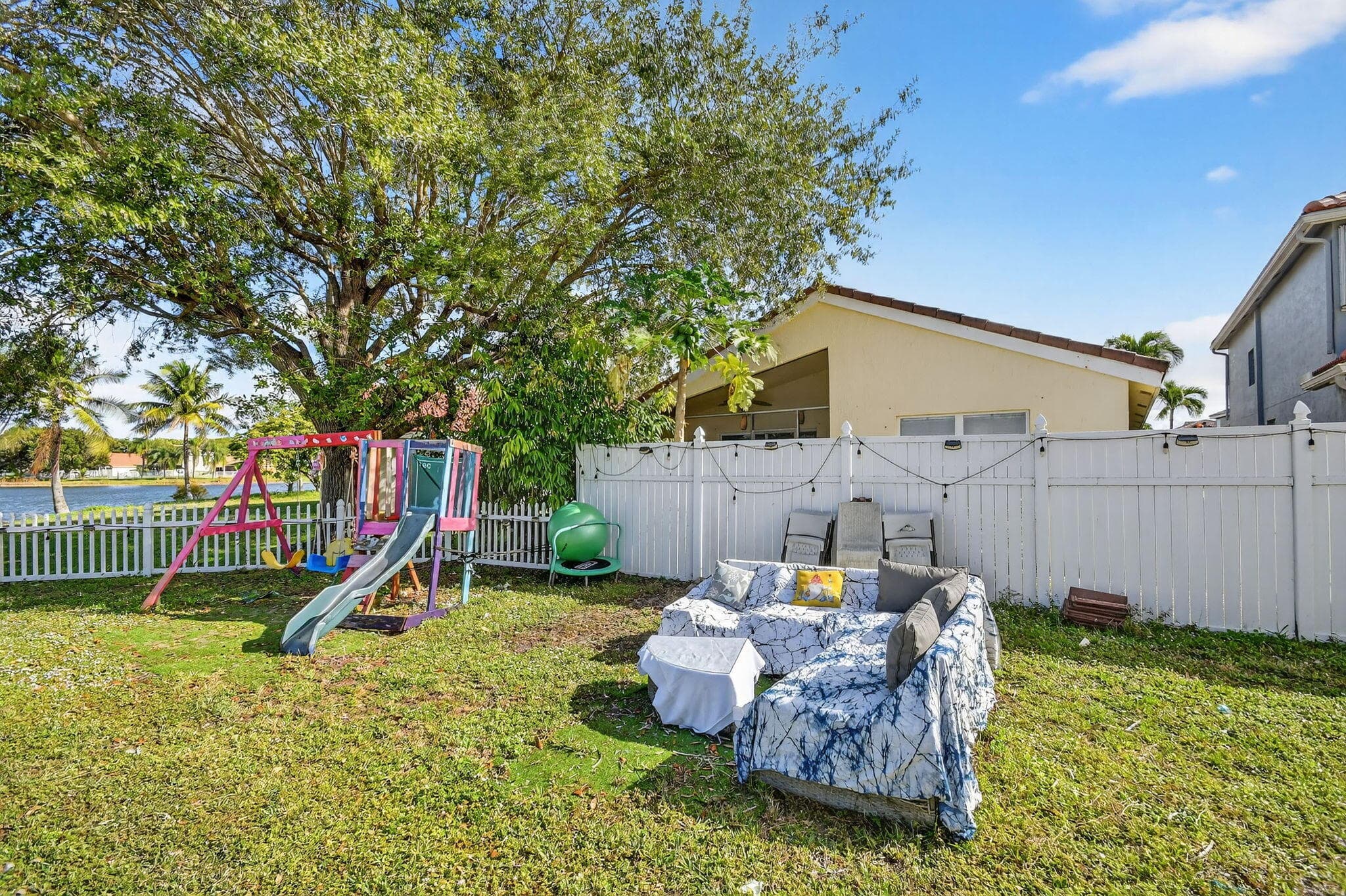 7745 Springfield Lake Drive, Lake Worth, FL 33467 — photo 30 of 99