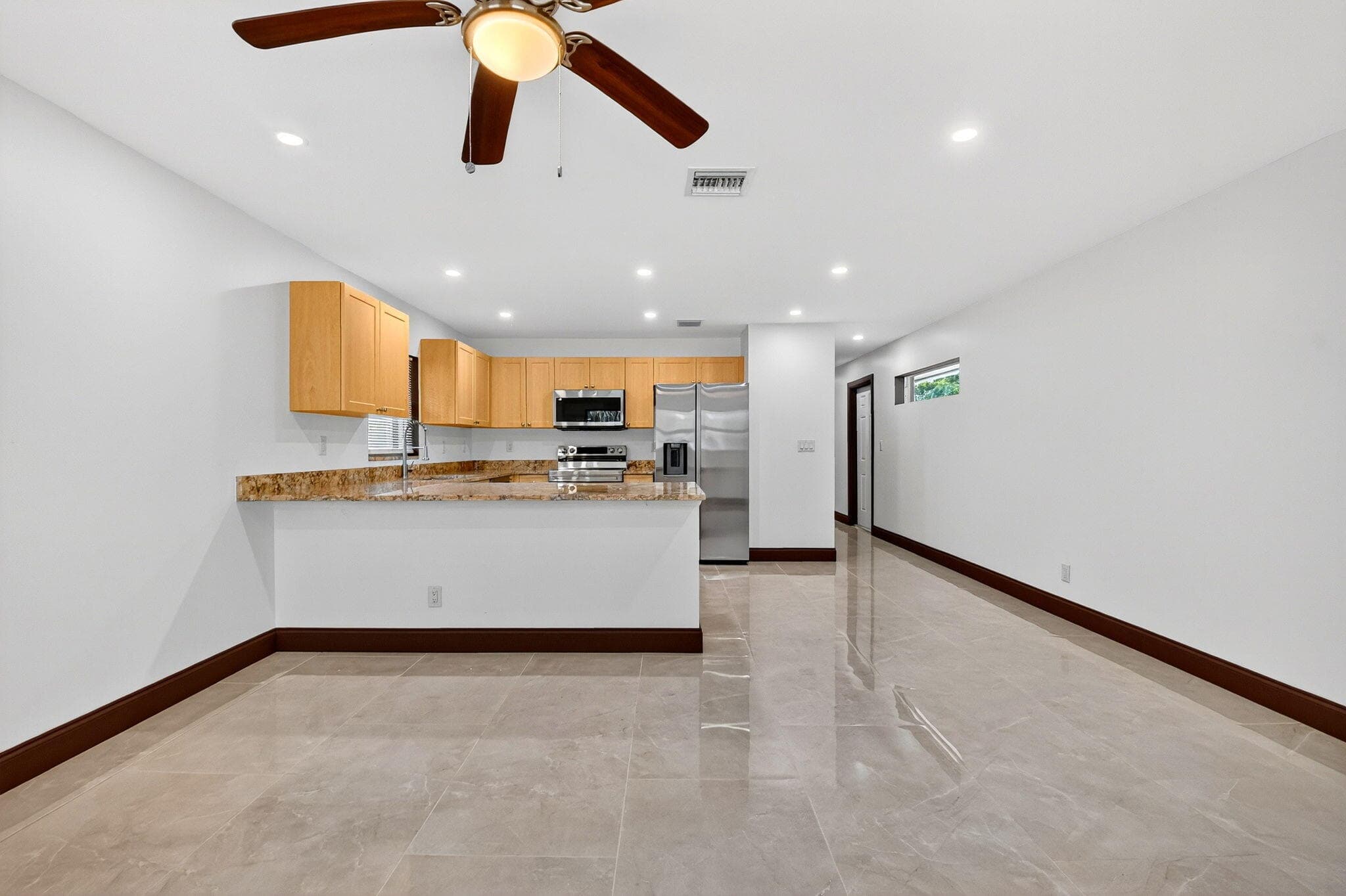 2932 Saginaw Avenue, West Palm Beach, FL 33409 — photo 7 of 37
