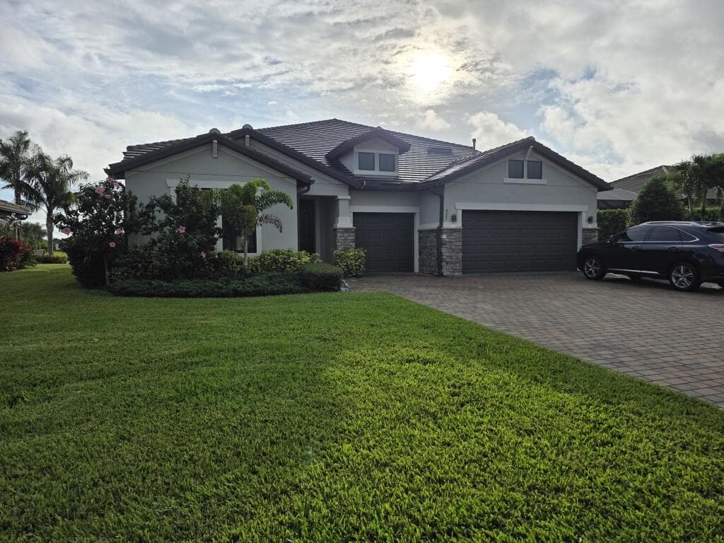 527 SE Vallarta Drive, Port St. Lucie, FL 34984 — photo 2 of 59