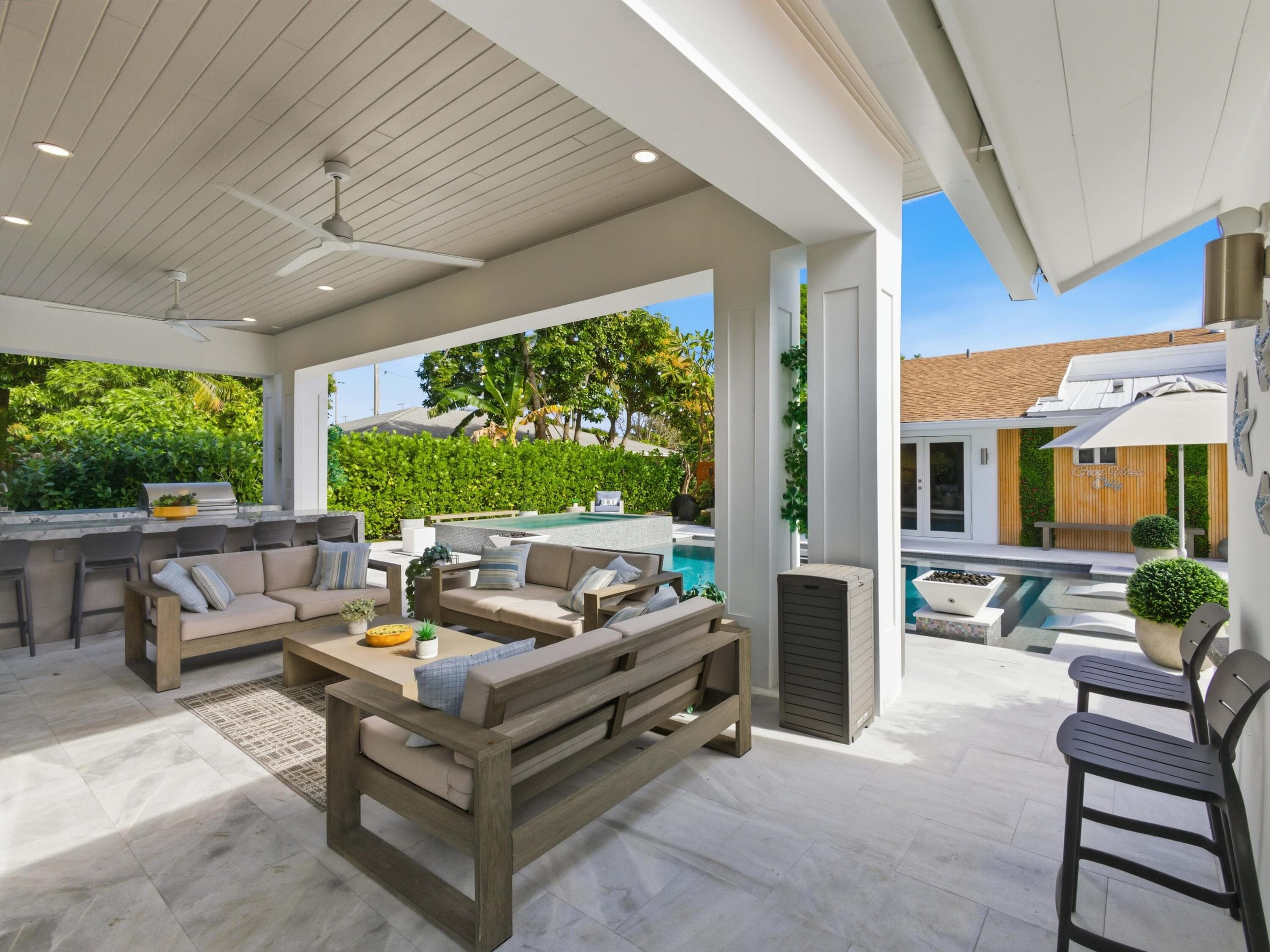 2210 NE 3rd Ave Avenue, Delray Beach, FL 33444 — photo 16 of 68